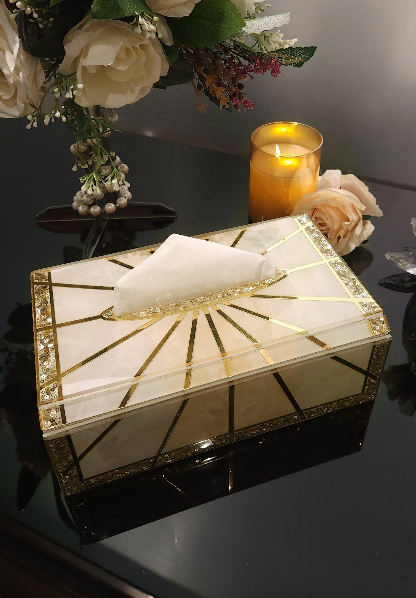 Daisy Gold: Tissue Box