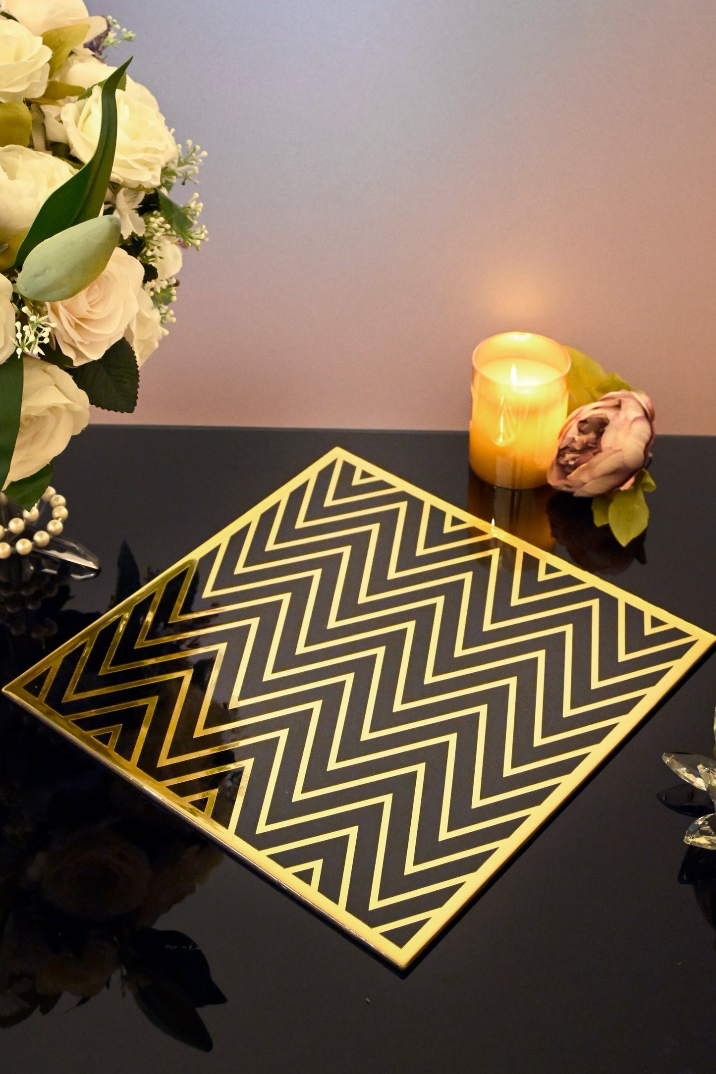 Black & Gold Chevron: Placemat