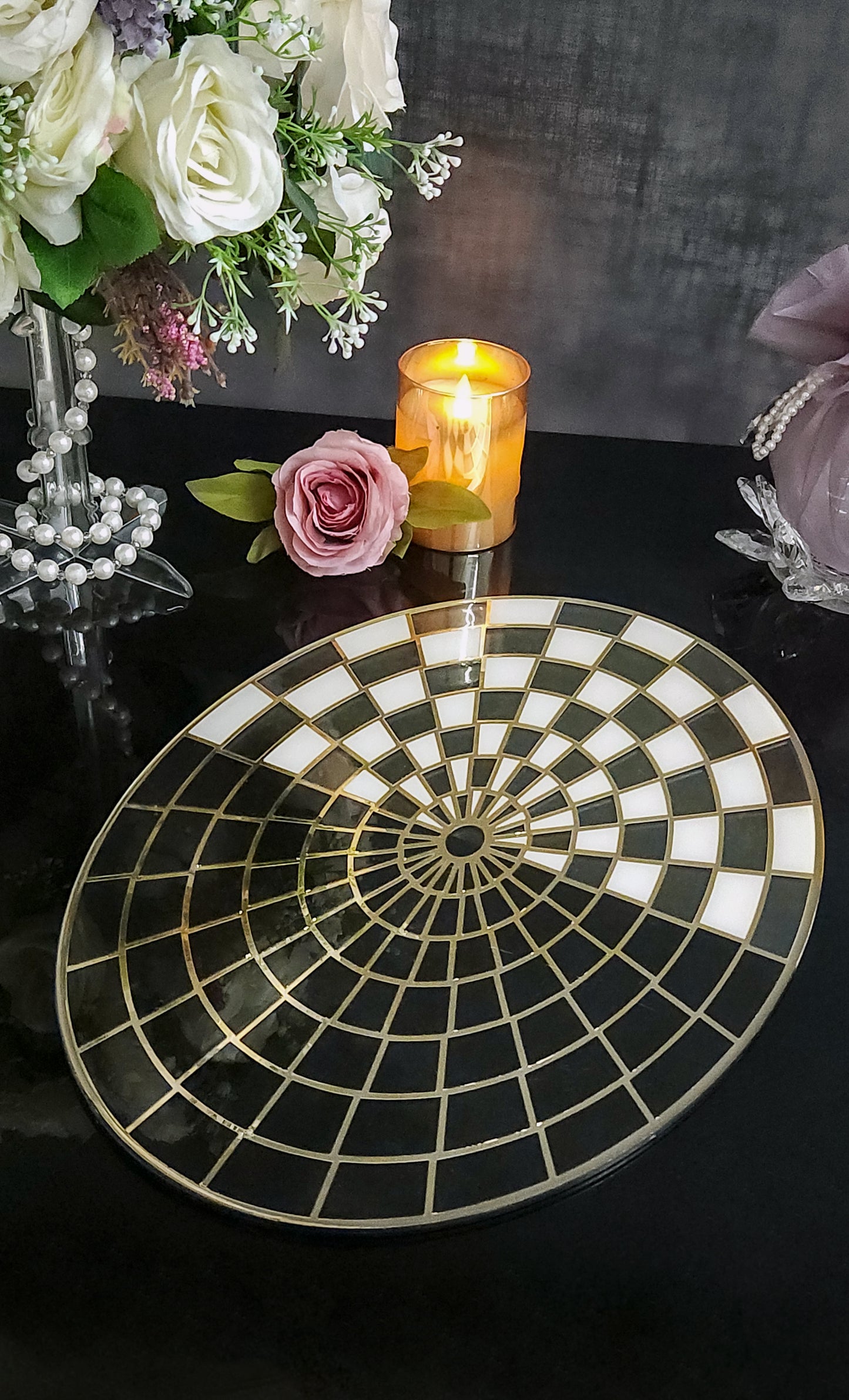 Black & White Gold Web: Oval Placemat
