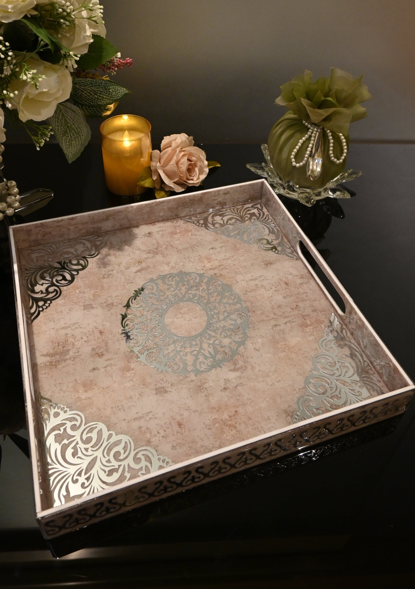 Royal Beige: 4 Wall Tray