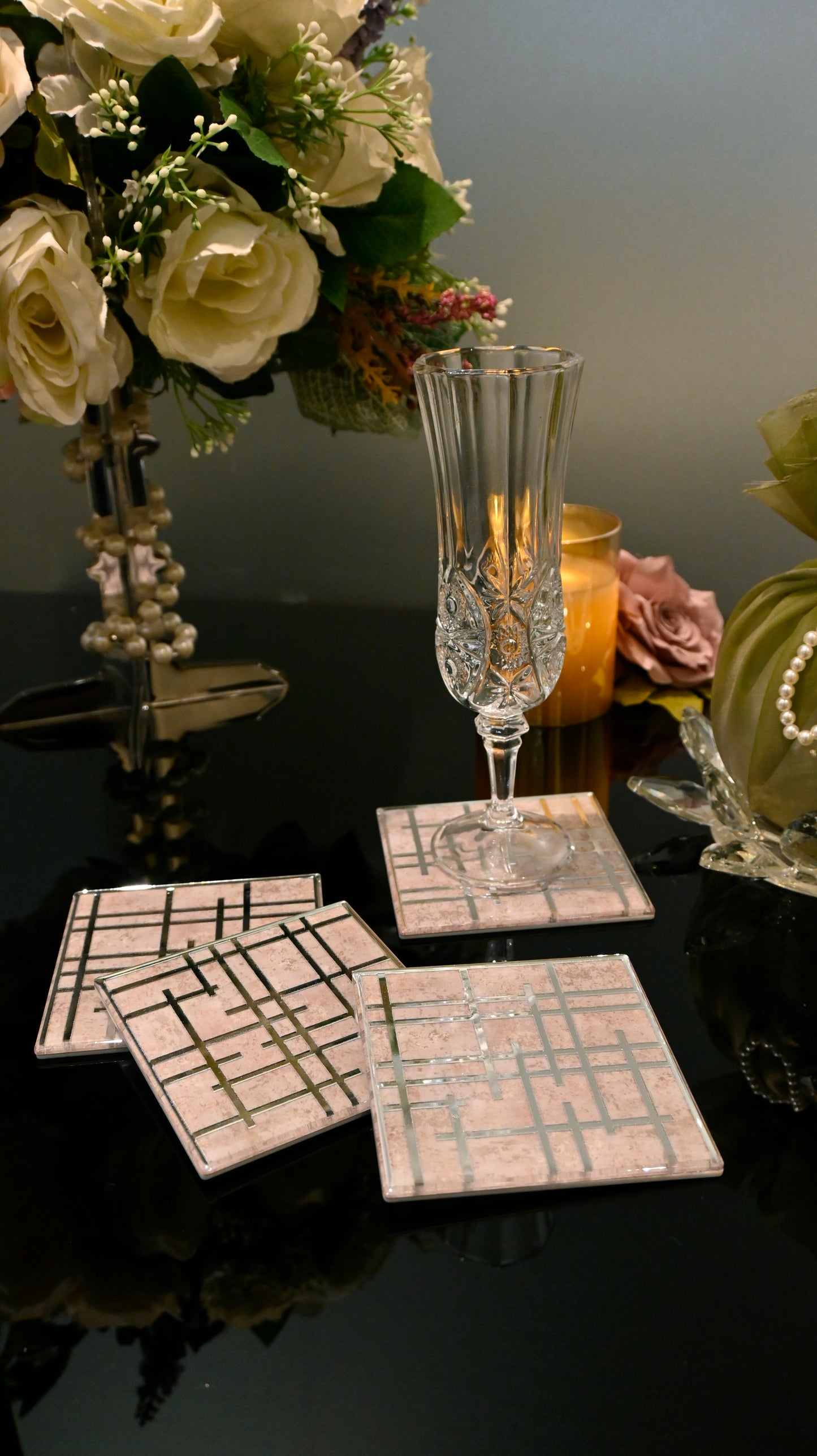 Linear Beige With Silver: Coaster (Set Of 4)