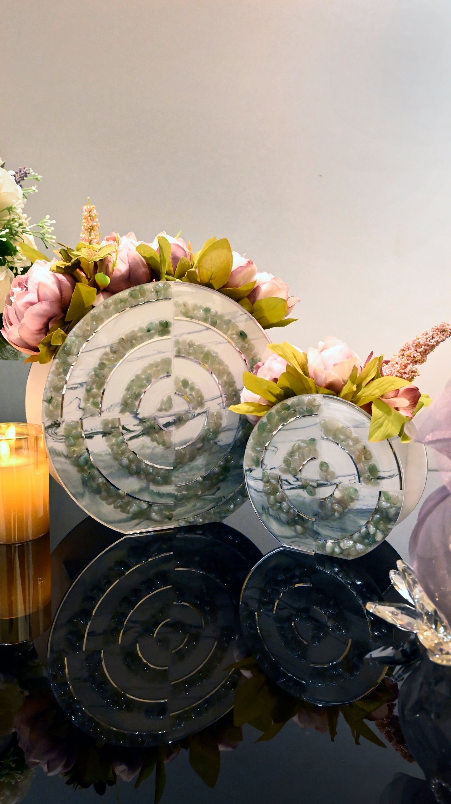 High-Low Stones Green: 10" Vase