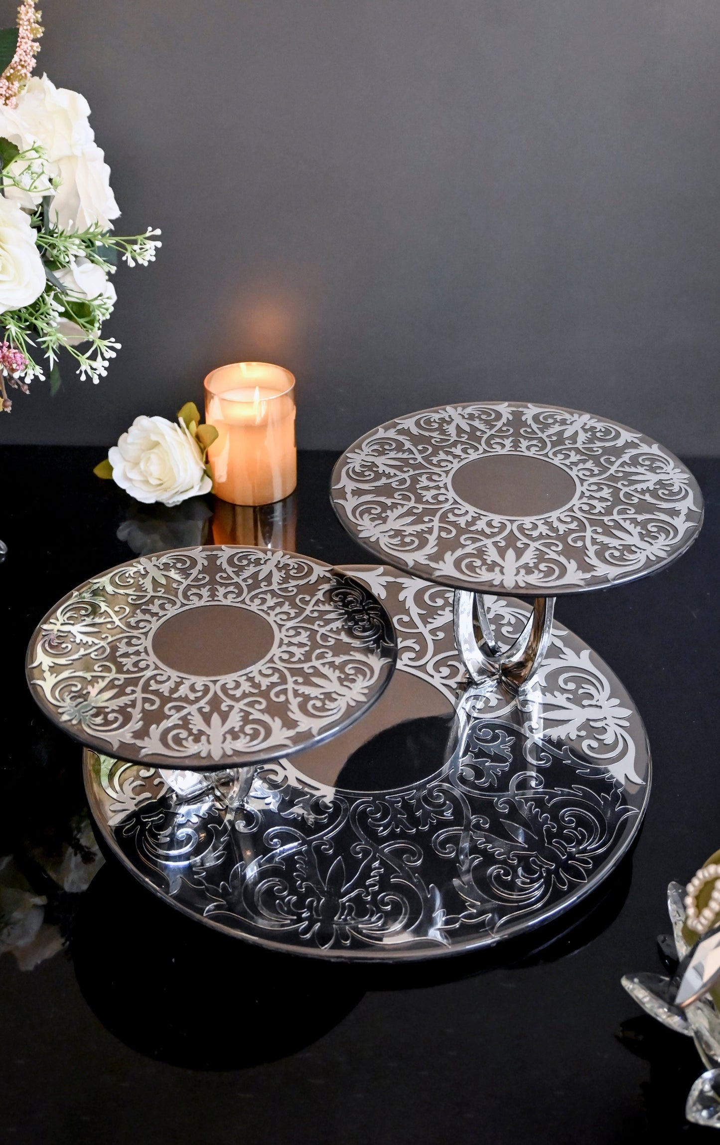 Grey Silver Royal: 3 Step Cake Stand