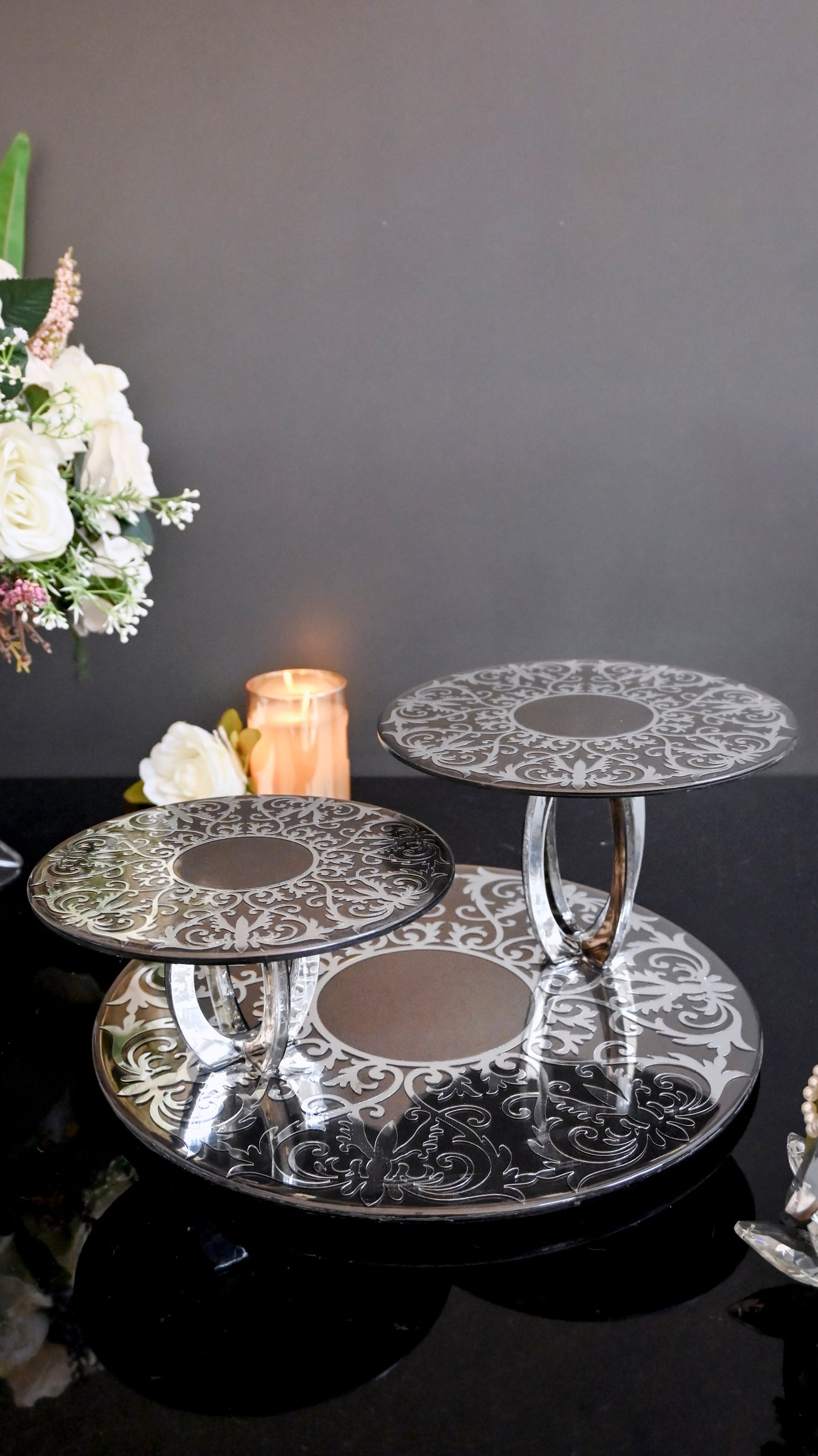 Grey Silver Royal: 3 Step Cake Stand