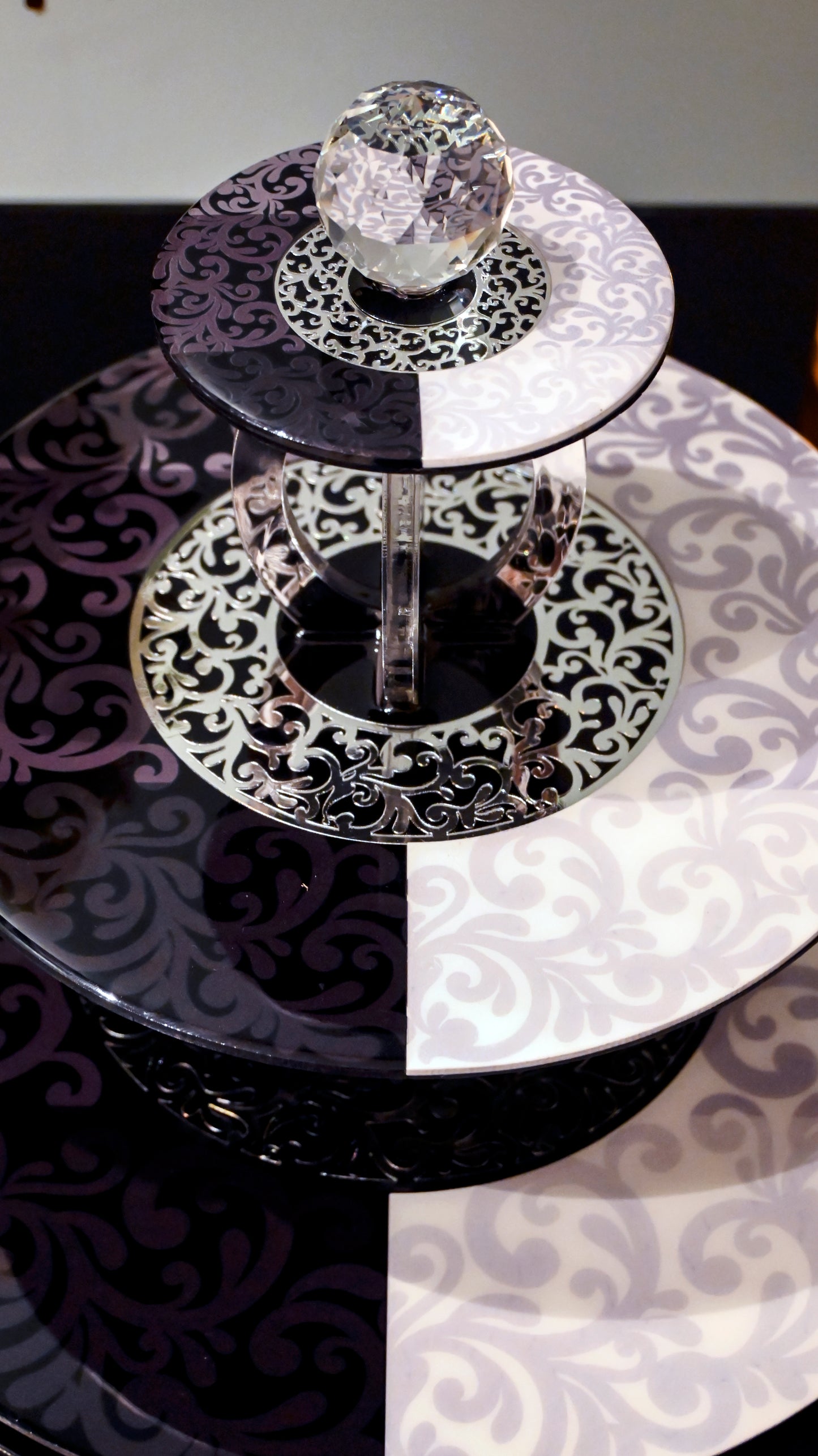 Black & White Imperial: 3 Layer Cake Stand