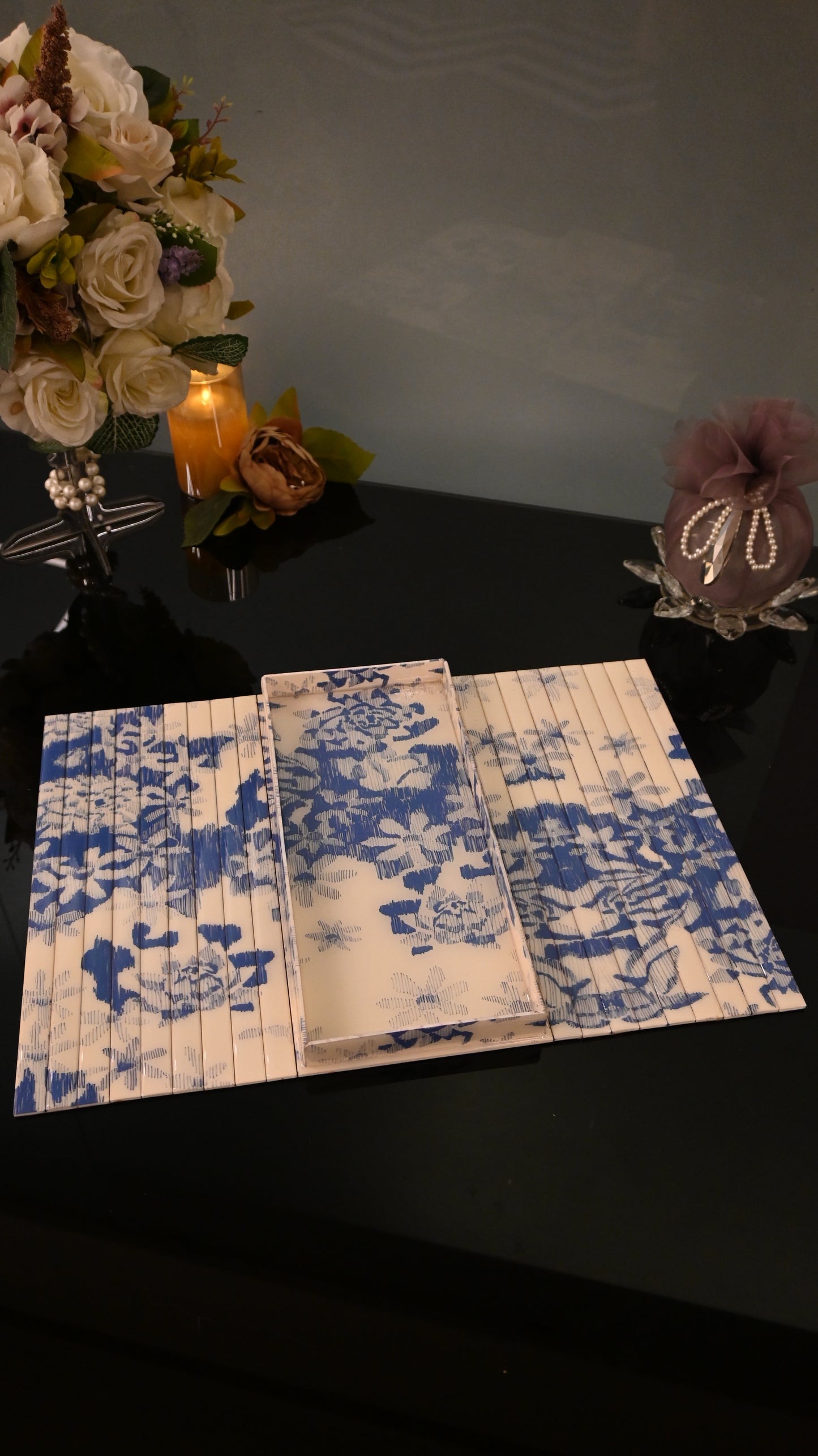 Floral Blue: Flexi Sofa Tray