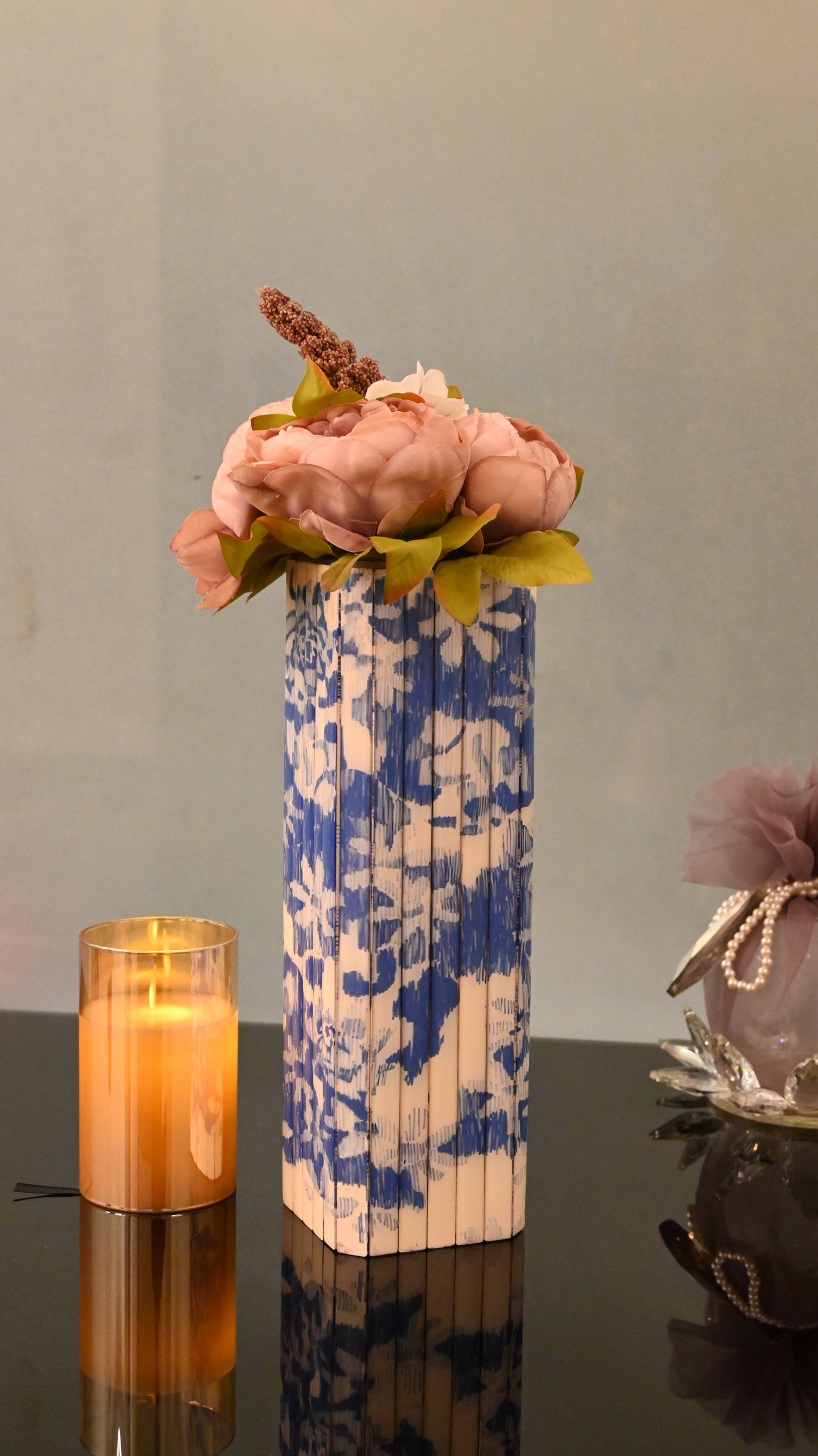 Floral Blue: Flexi Long Vase