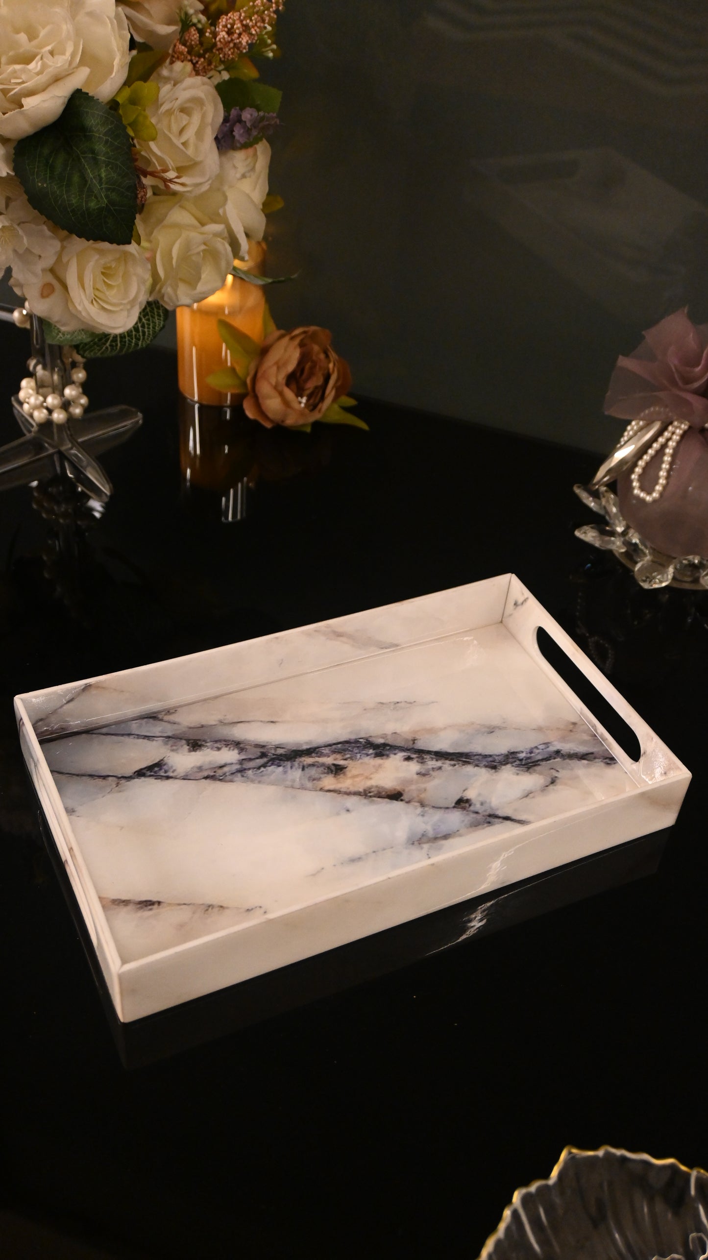 Italian Marble: Medium 4 Wall Tray