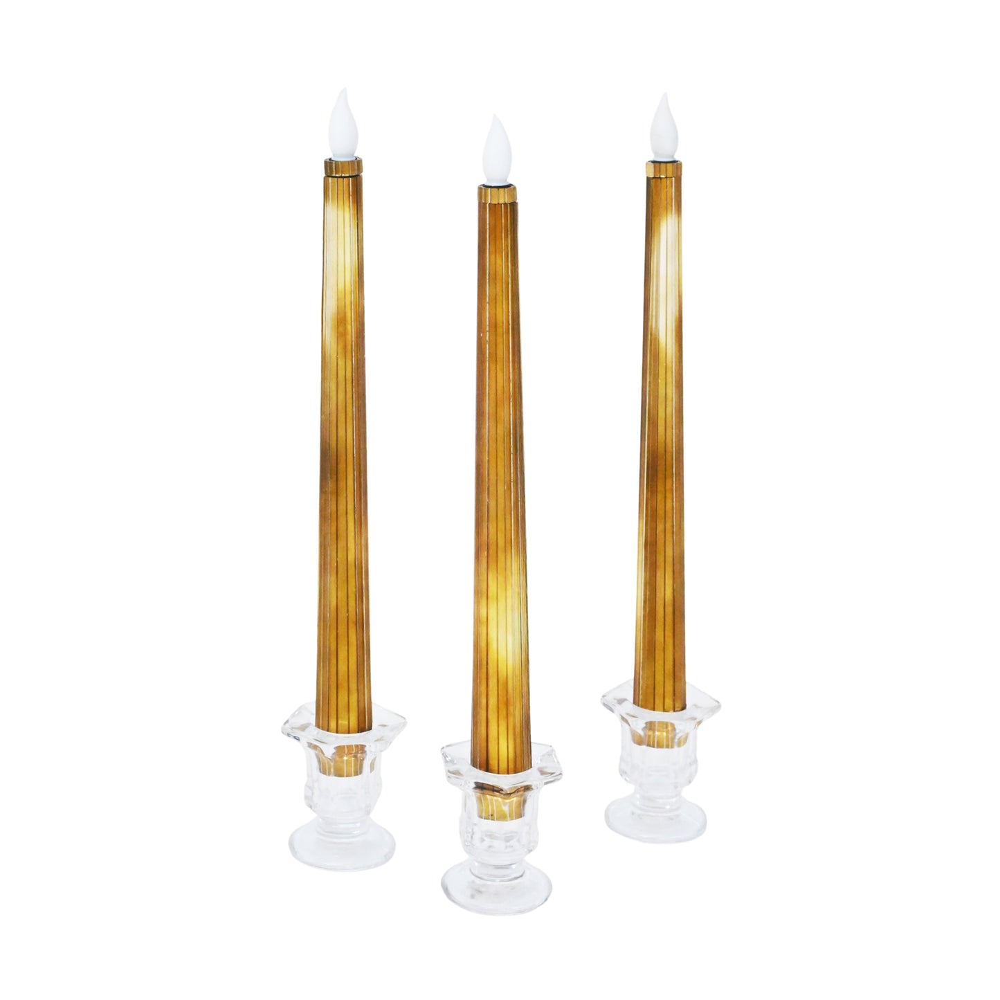 Metallic Gold: Sleek Candle
