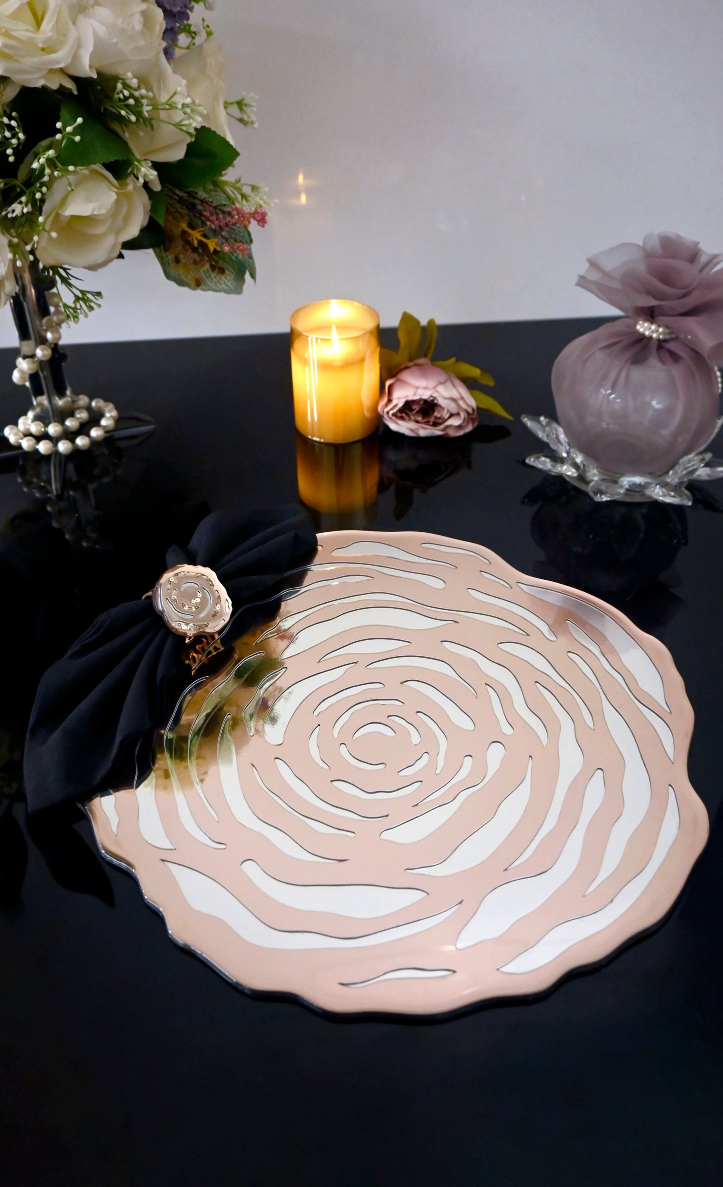 Rose Gold Silver Rossette: Round Placemat
