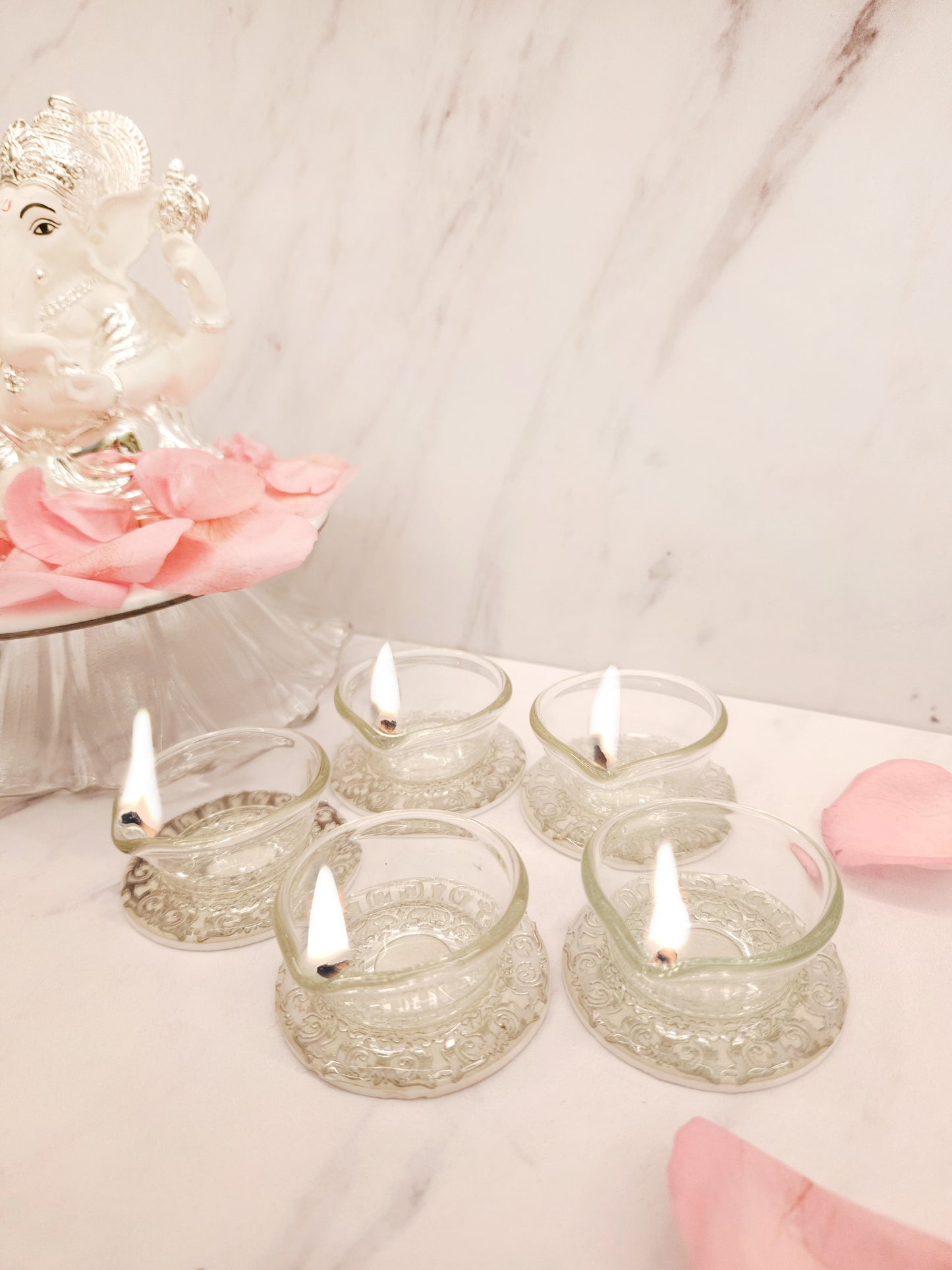 Royal White: Diya (Set Of 5)
