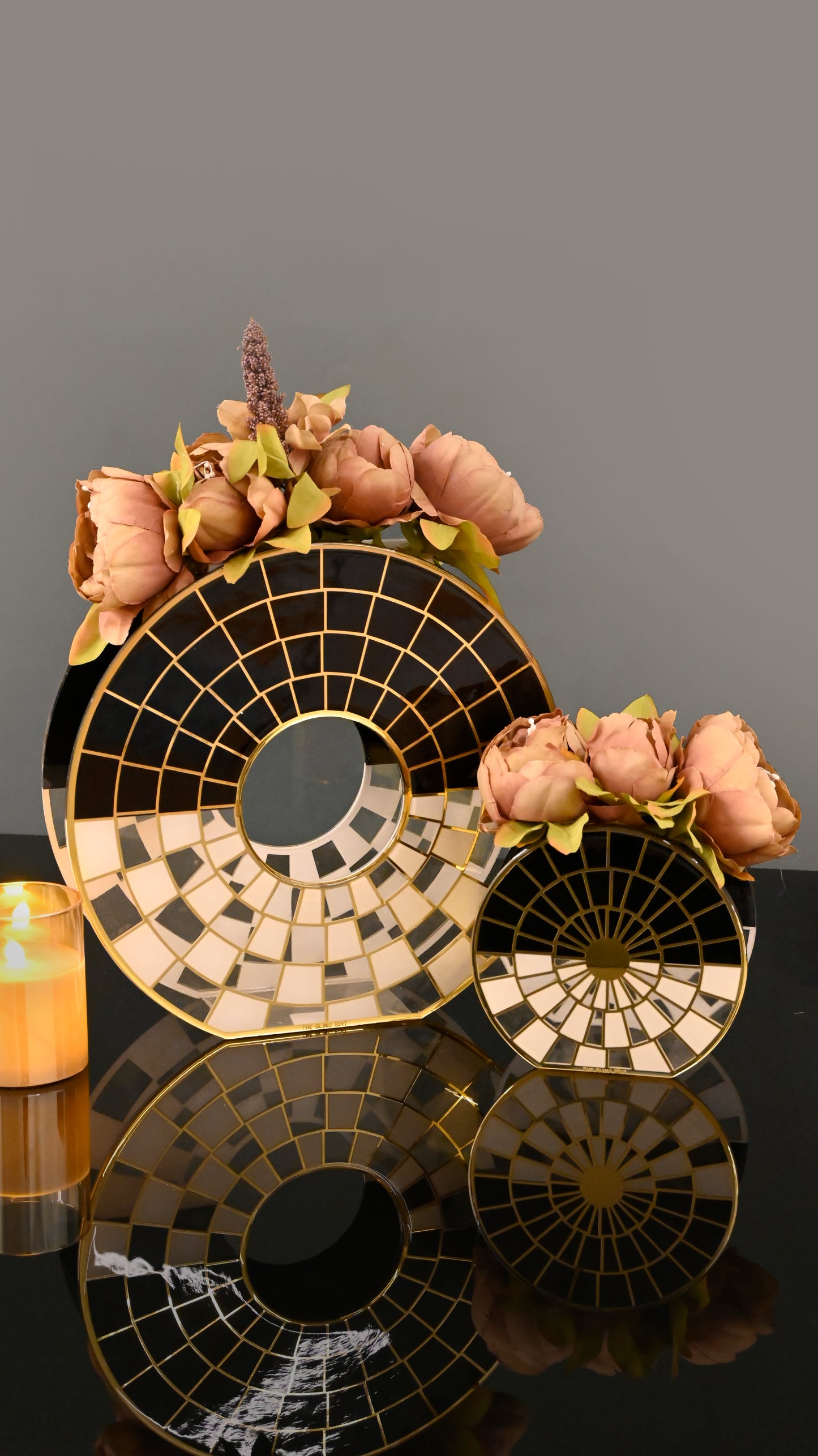Black & White Gold Web: Vase 6"