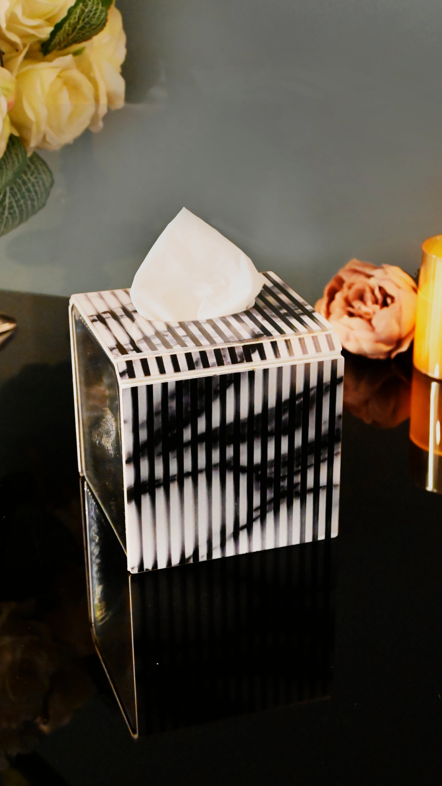 Fluted Marble White: Square Tissue Box