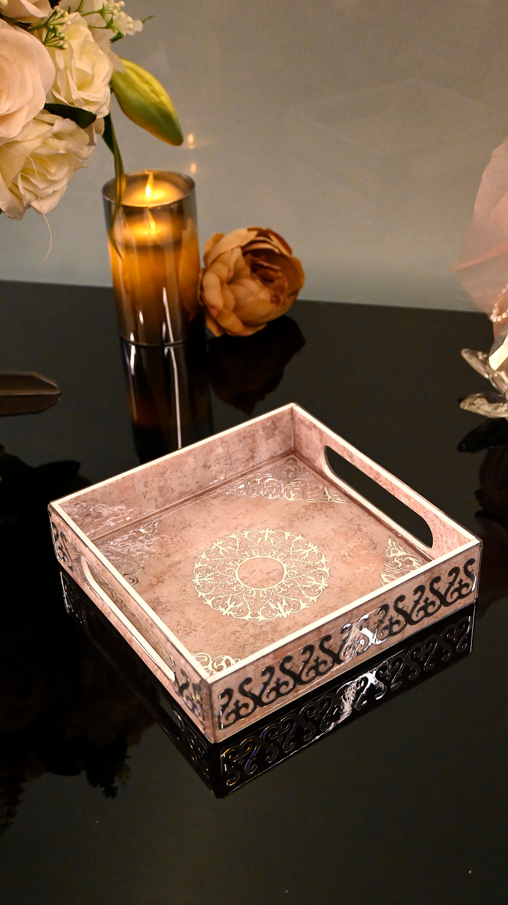 Royal Beige: Small 4 Wall Tray