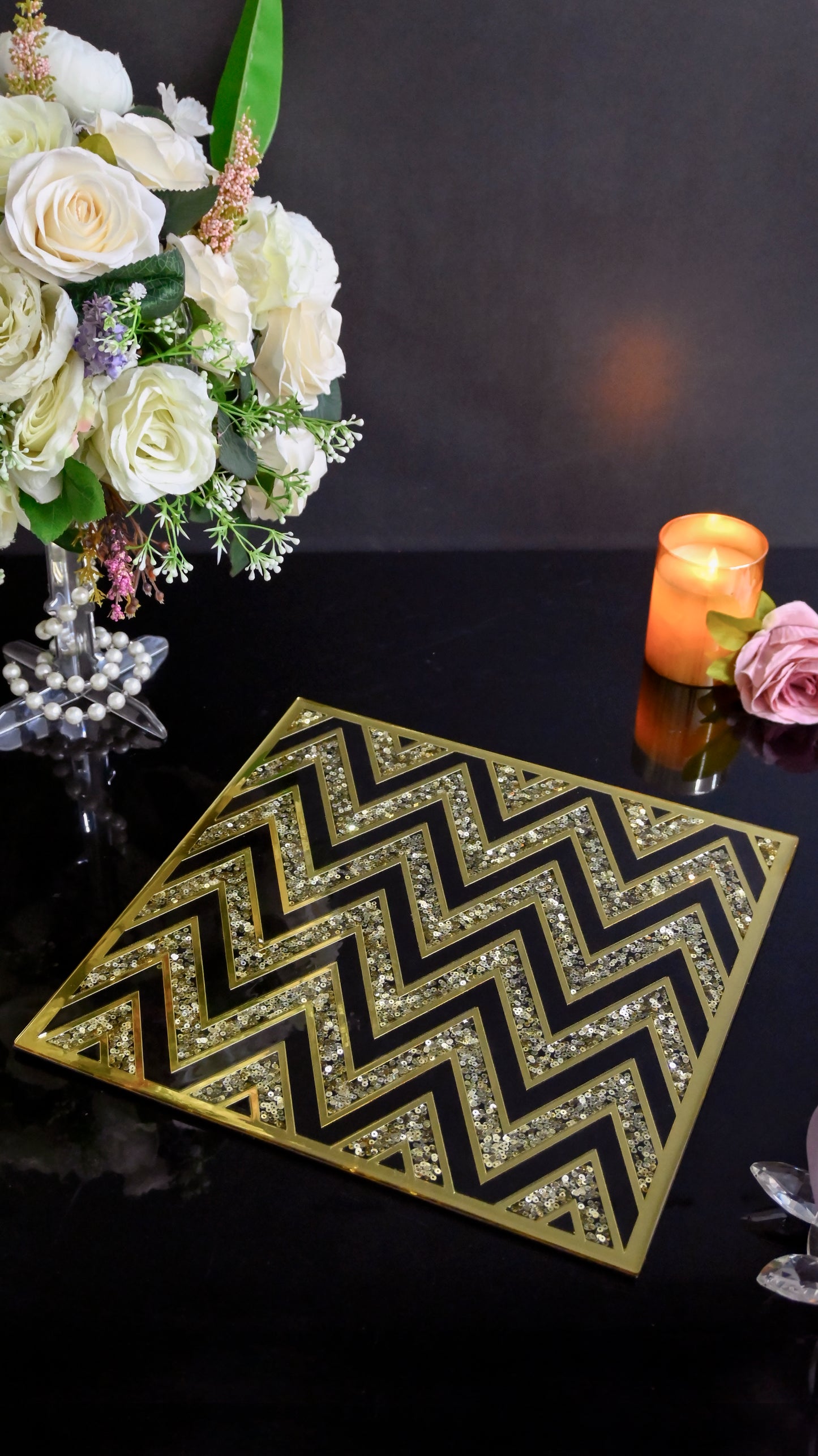 Black & Gold Sequins Chevron: Placemat