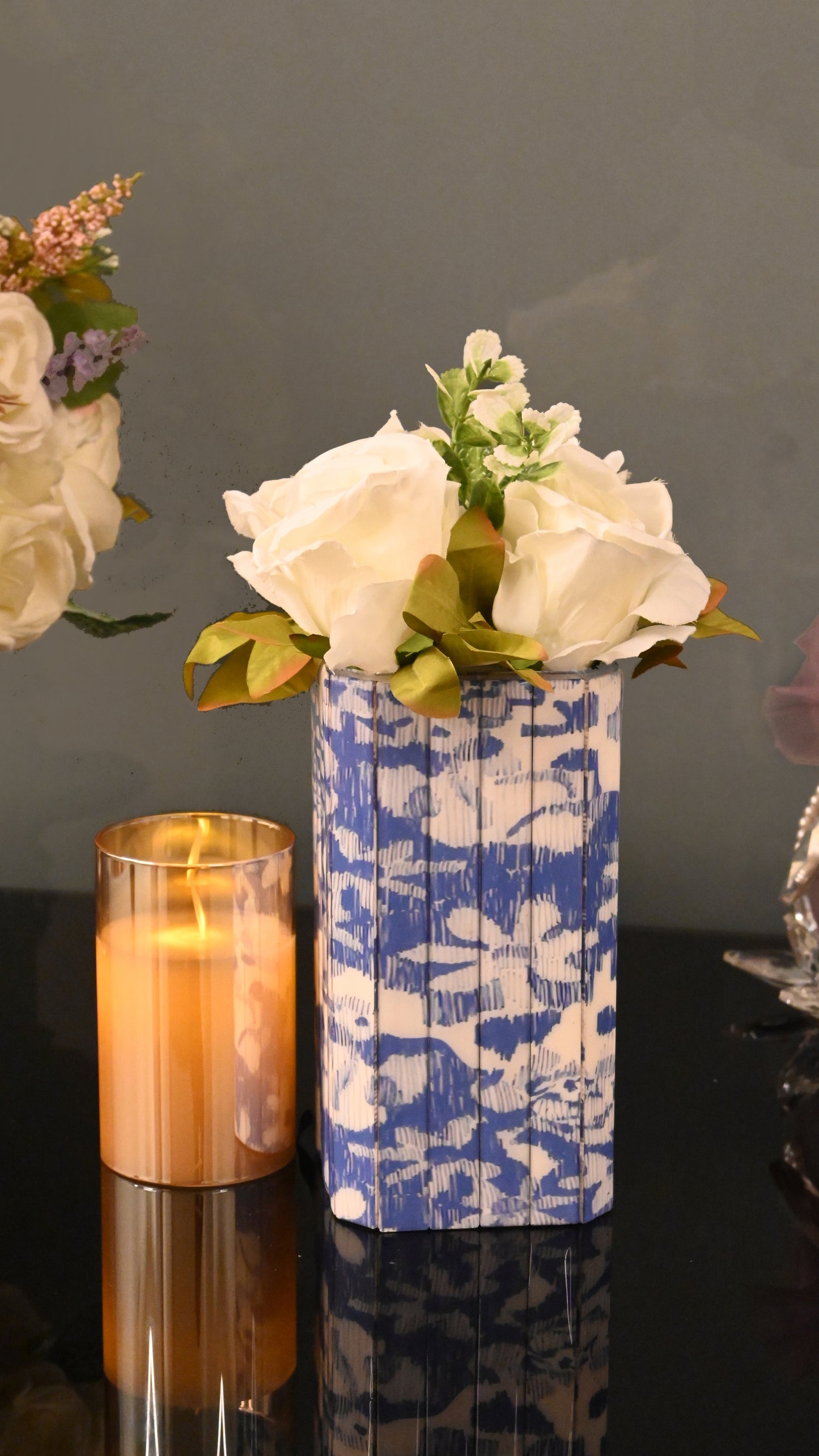 Floral Blue: Flexi Medium Vase