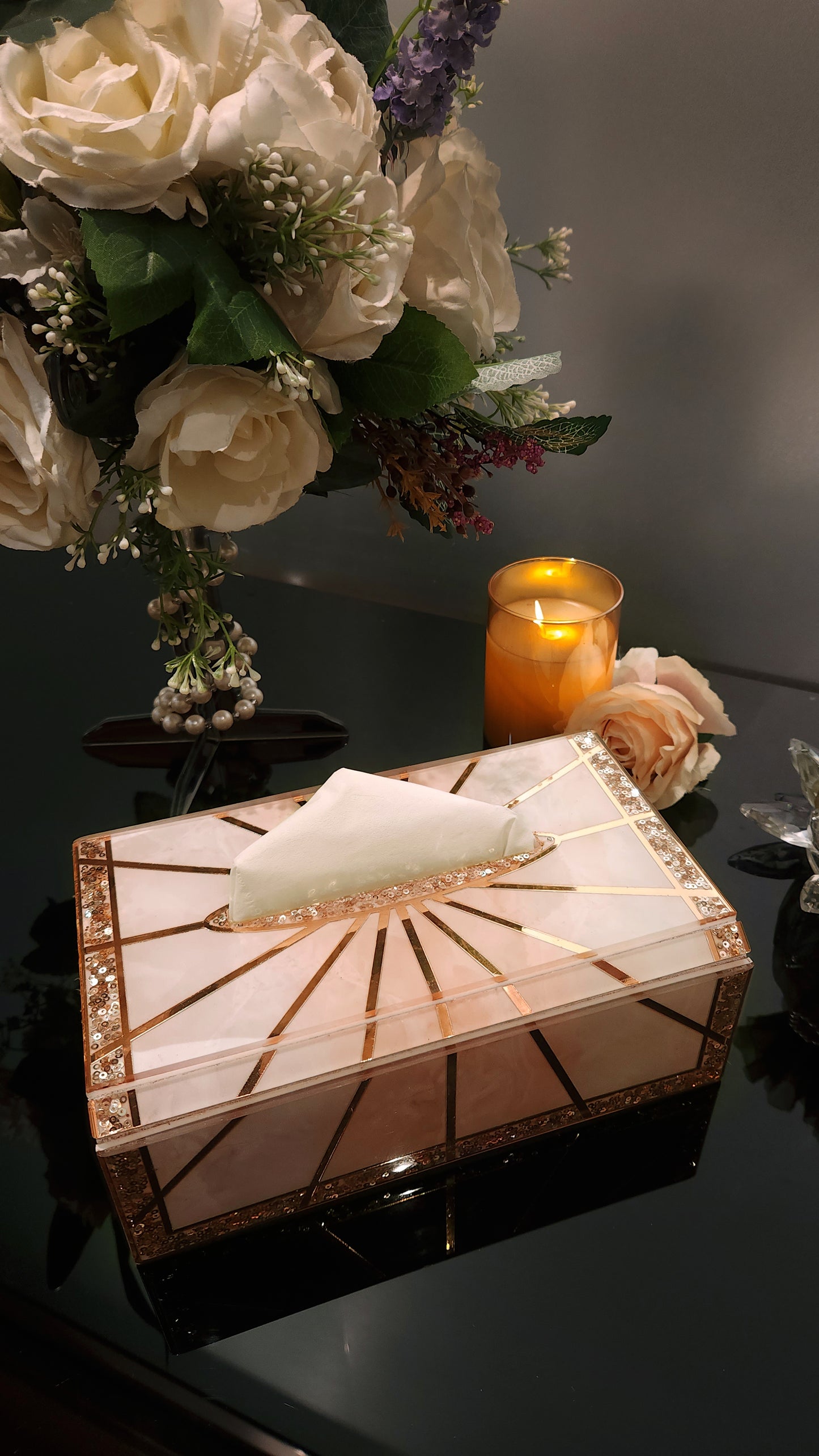 Daisy Rose Gold: Tissue Box