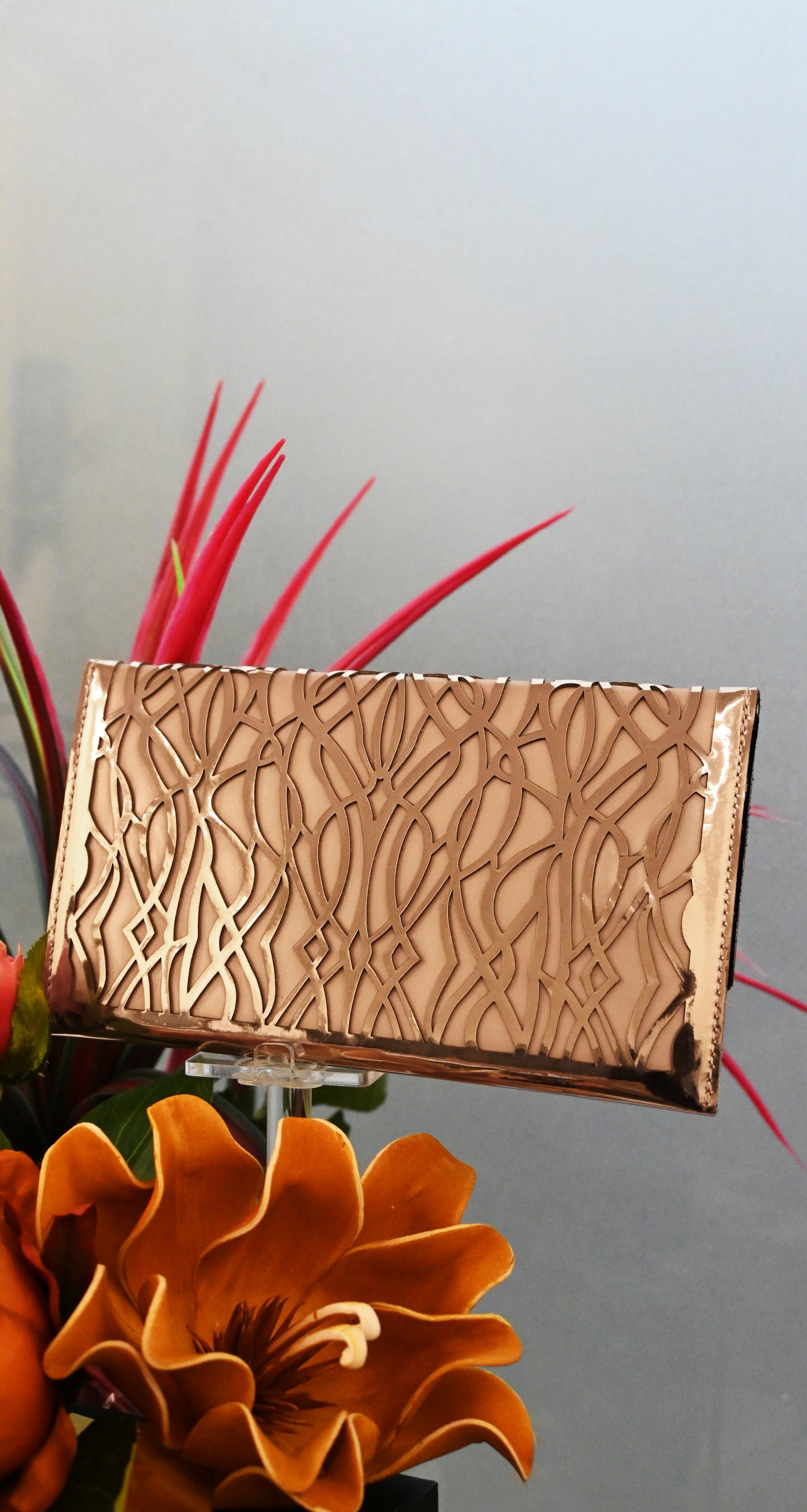 Mirage: Rosegold PU Clutch
