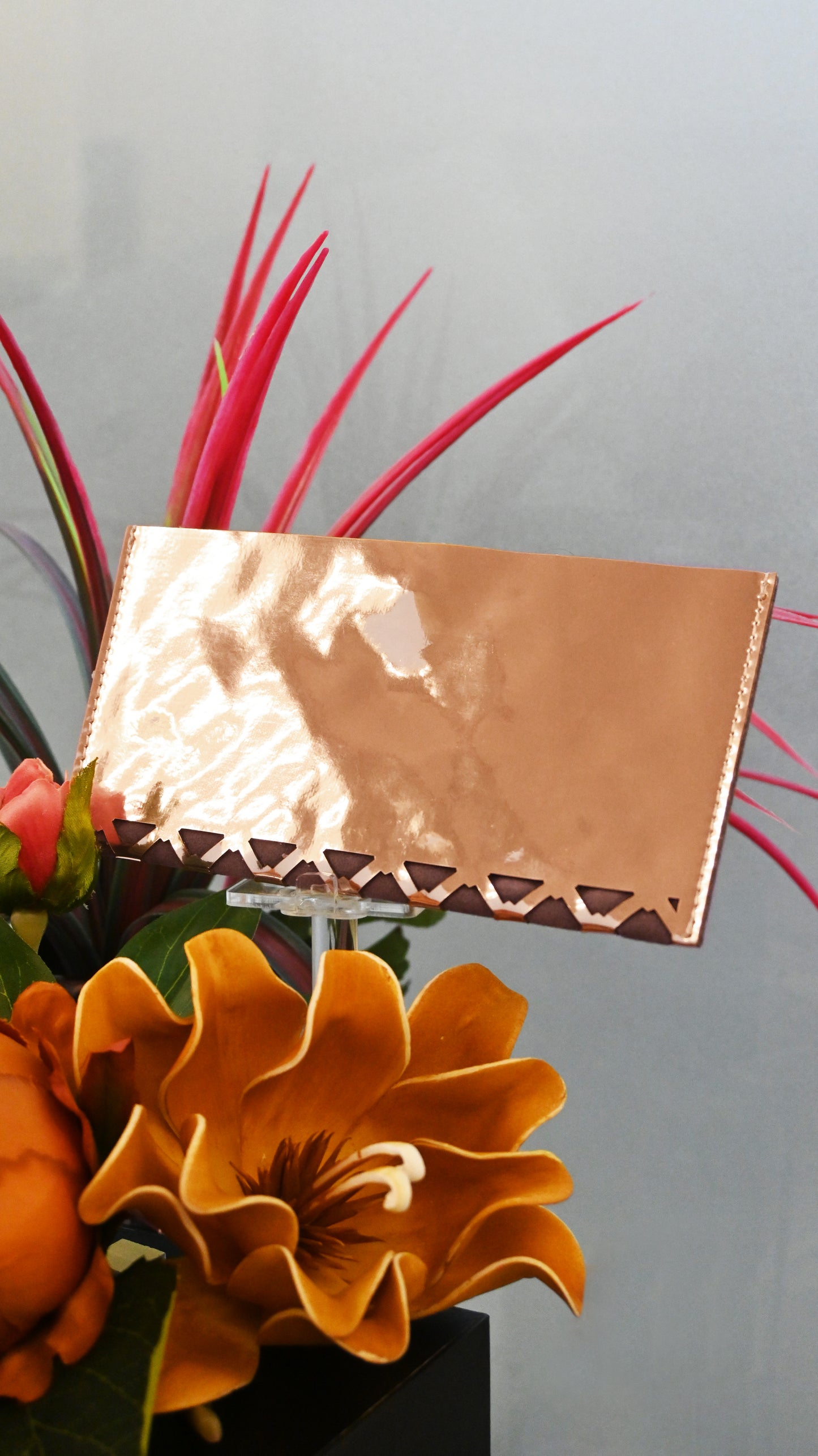 Diamond Arch: Rosegold Crystal PU Envelop