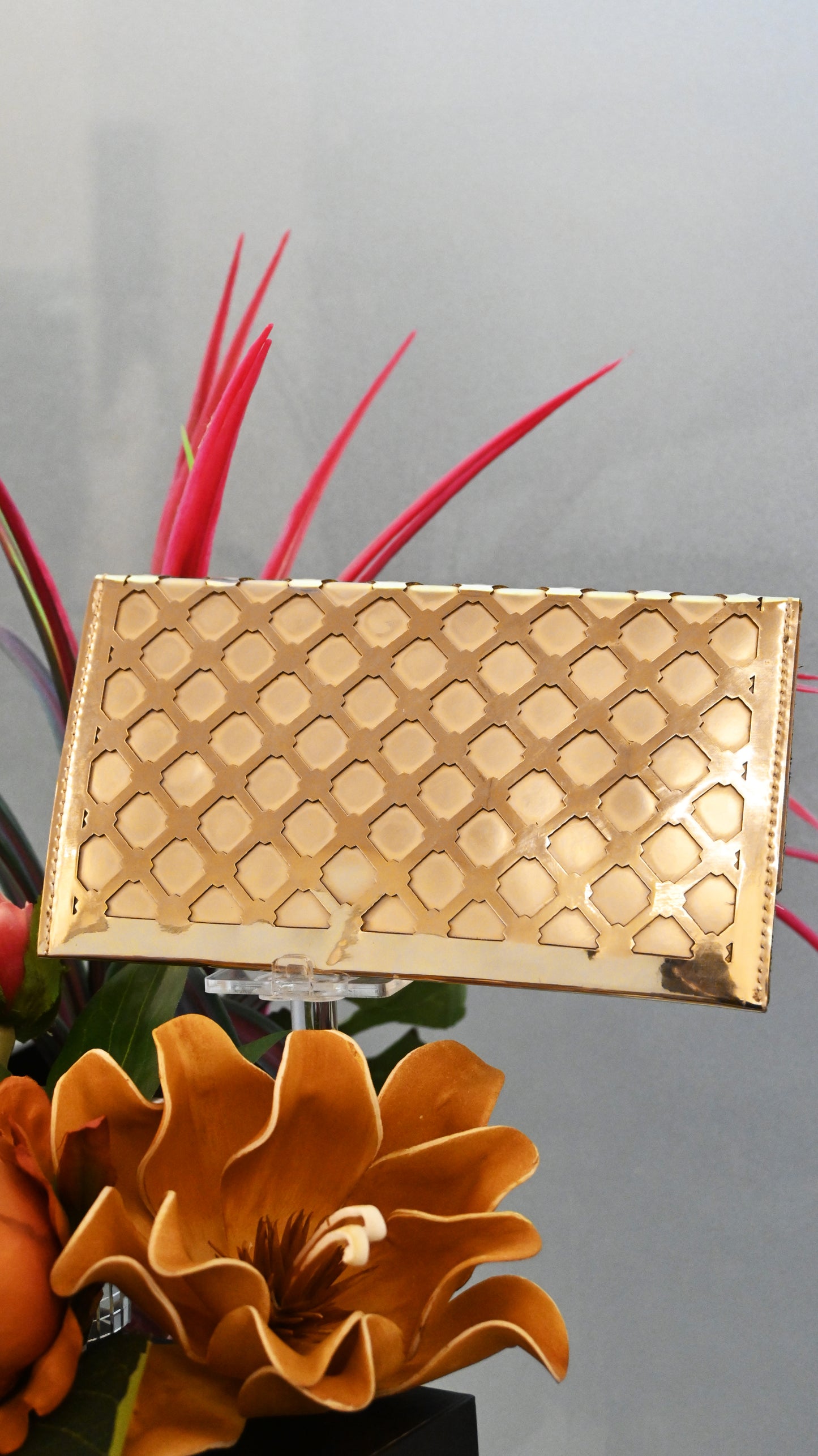 Diamond Arch: Golden PU Clutch
