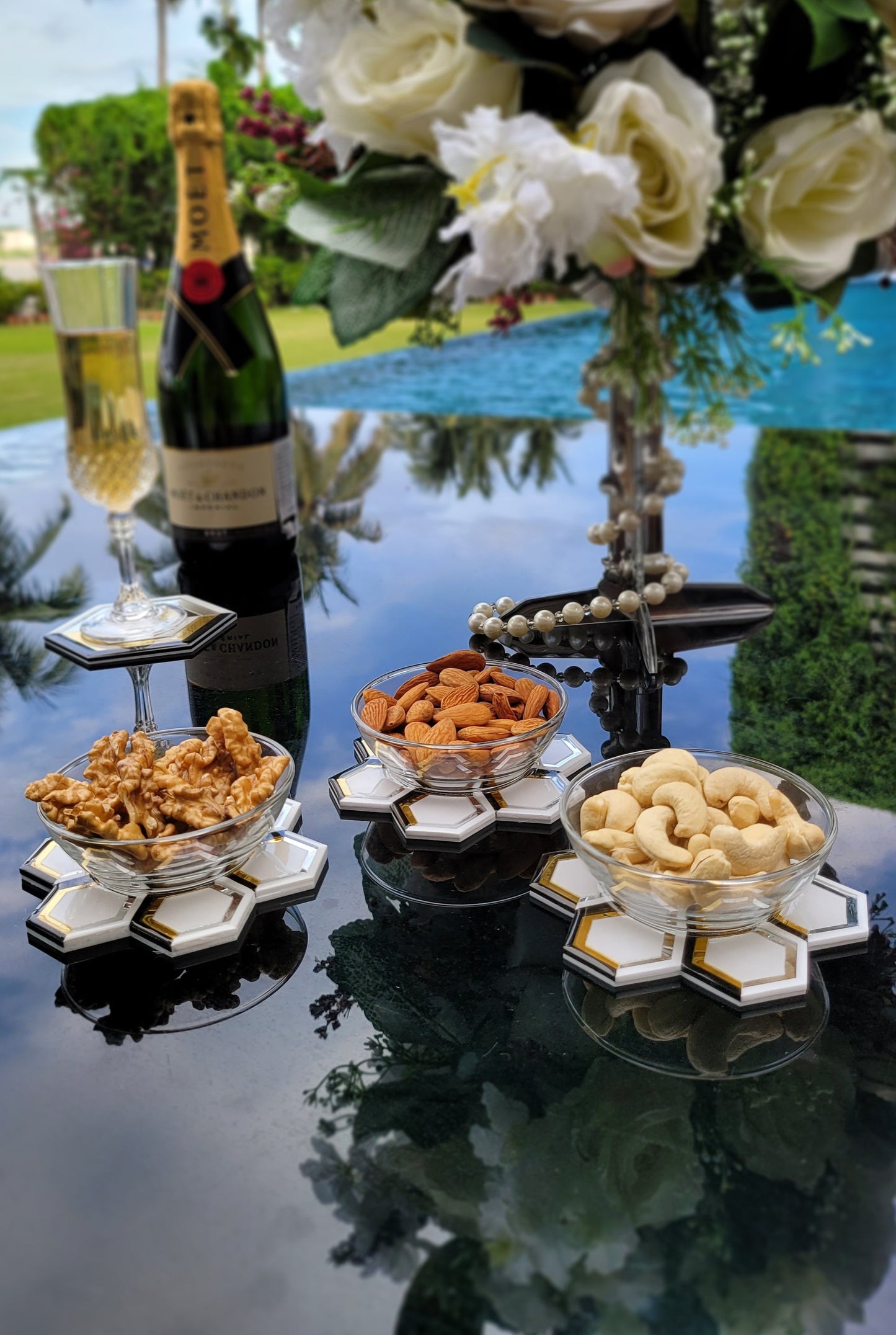 Beehive: Dip Bowl (Set Of 3)