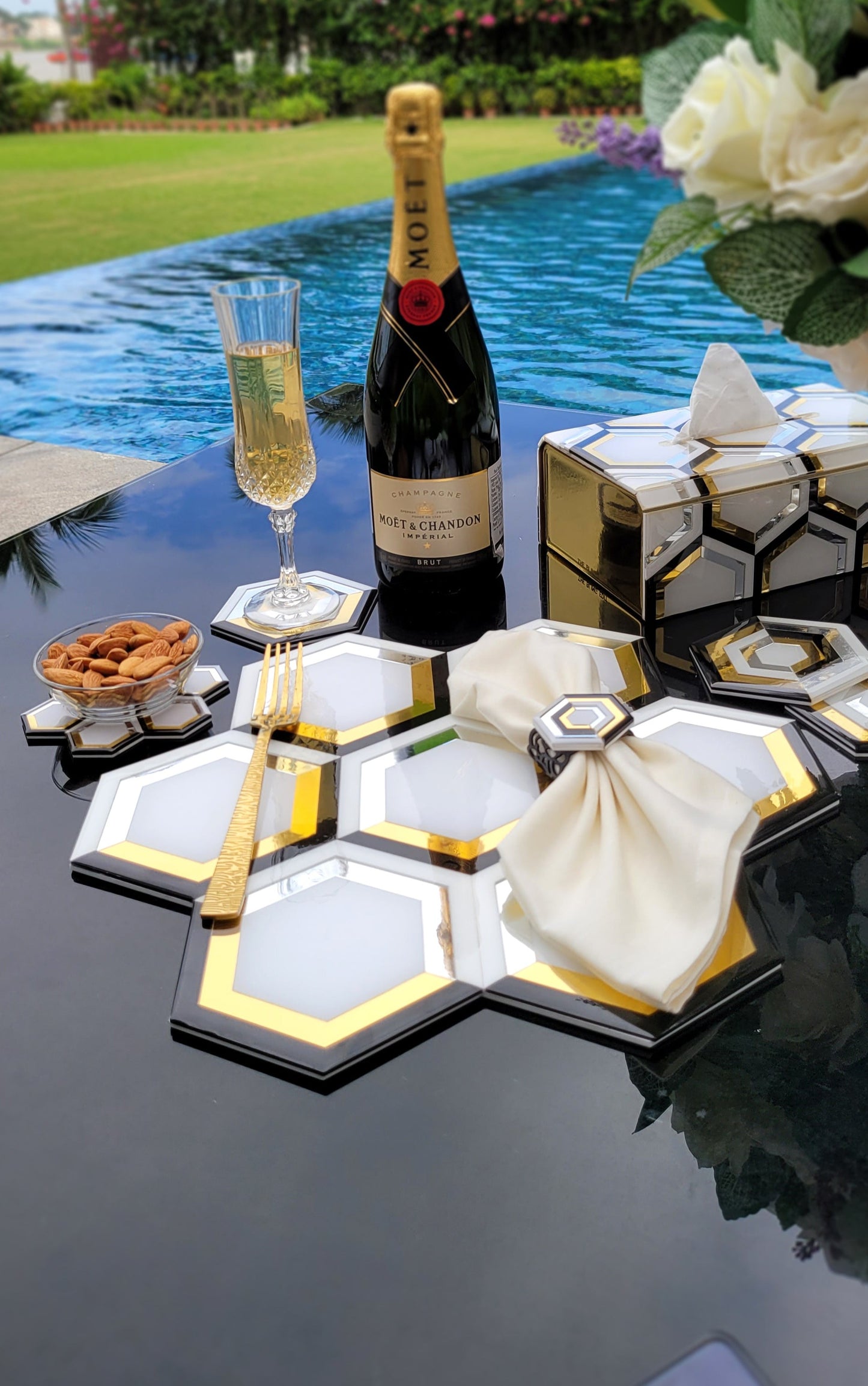 Beehive: Placemat