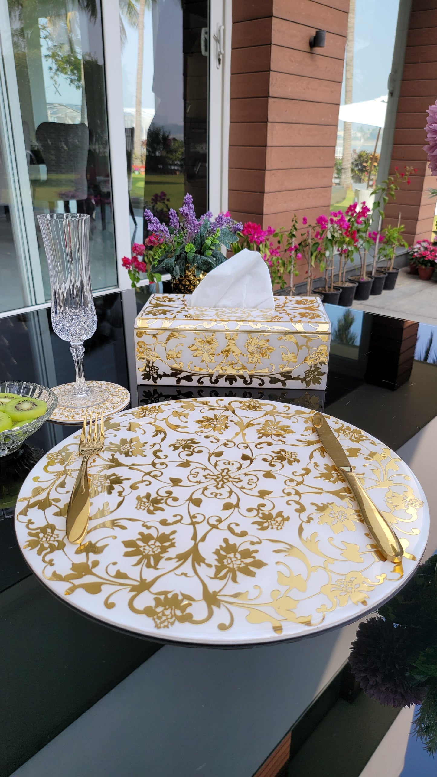 Ferns & Petals: Round Placemat