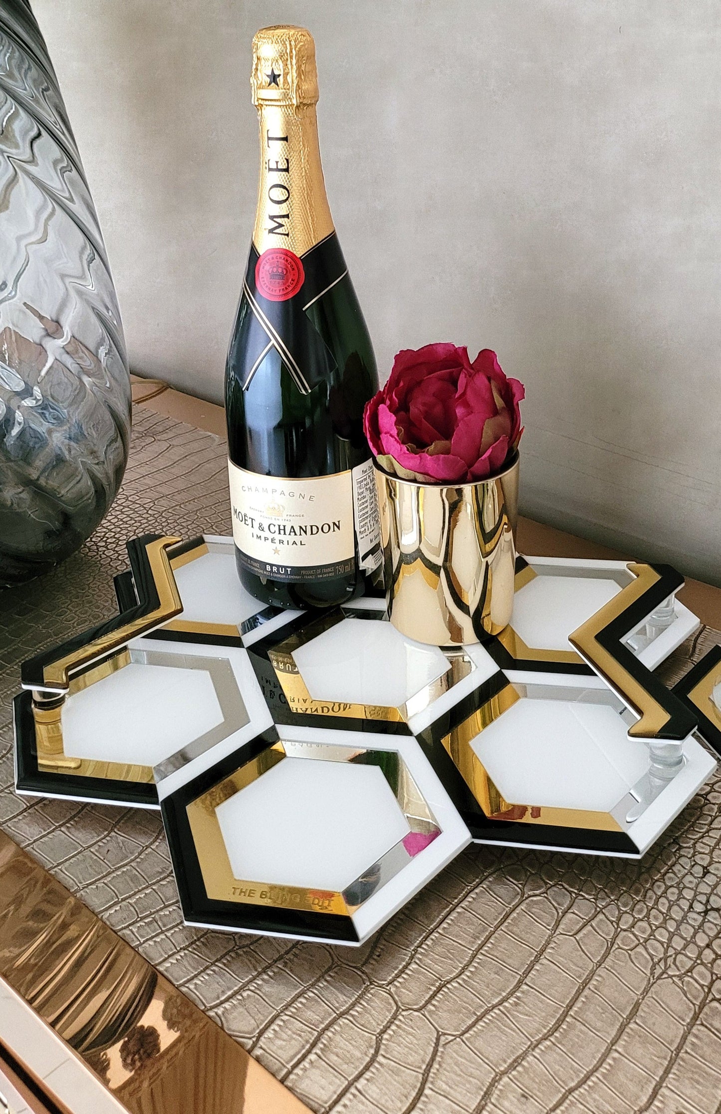 Beehive: Round Tray