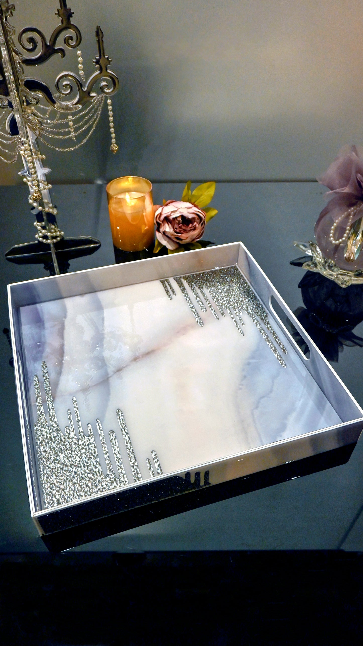 Crystal Droplets Blue: 4 Wall Tray