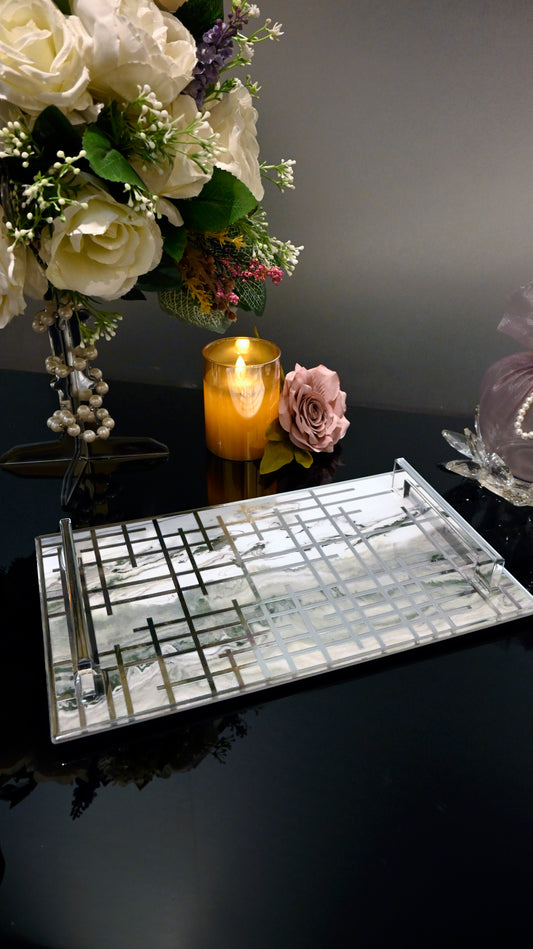 Linear Green With Silver: Medium Tray