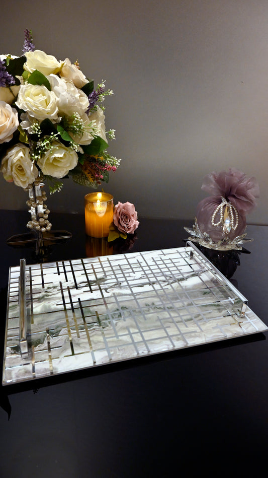 Linear Green With Silver: Standard Tray