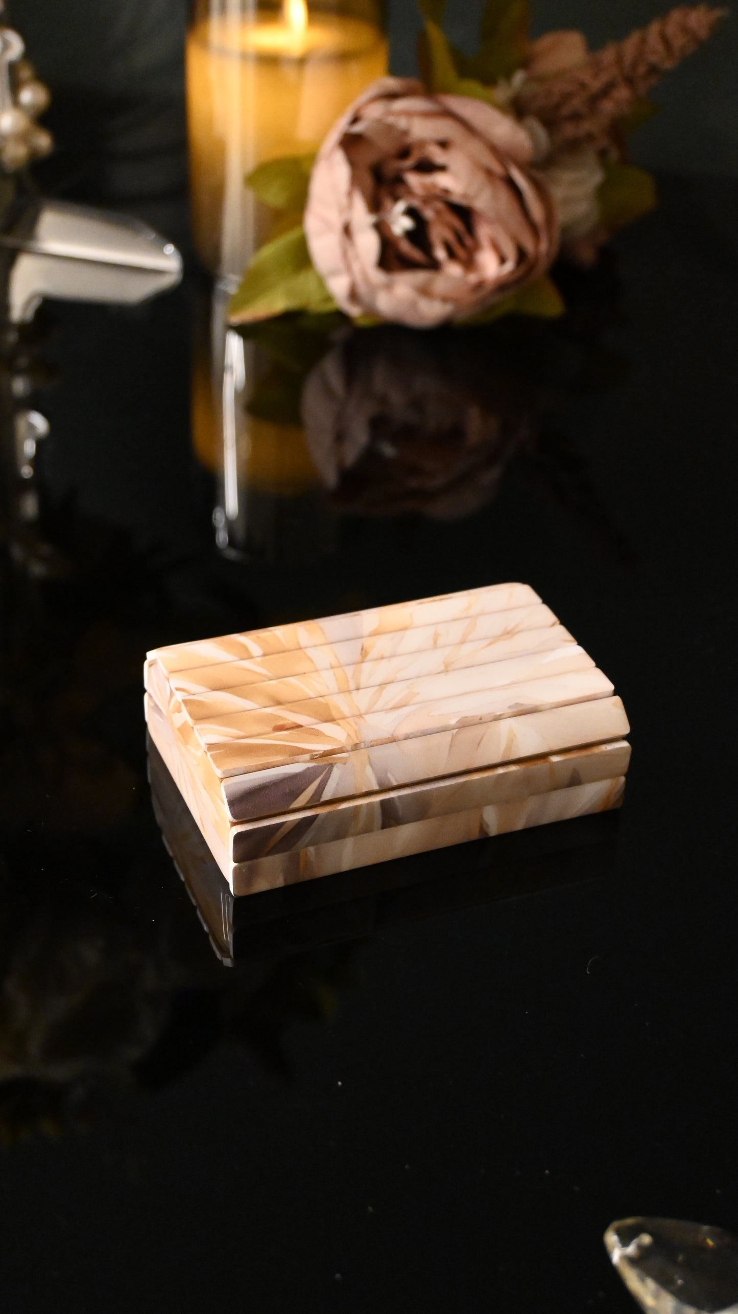 Golden Bloom: Mini Gift Box