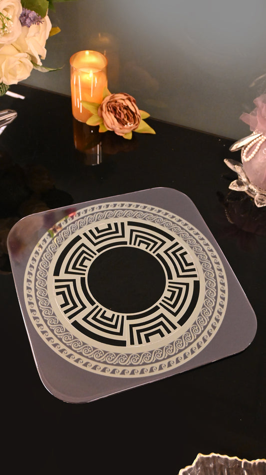 Regal Metalic Silver: Square Placemat
