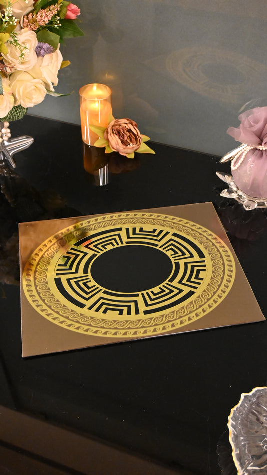 Regal Metalic Gold: Rectangular Placemat