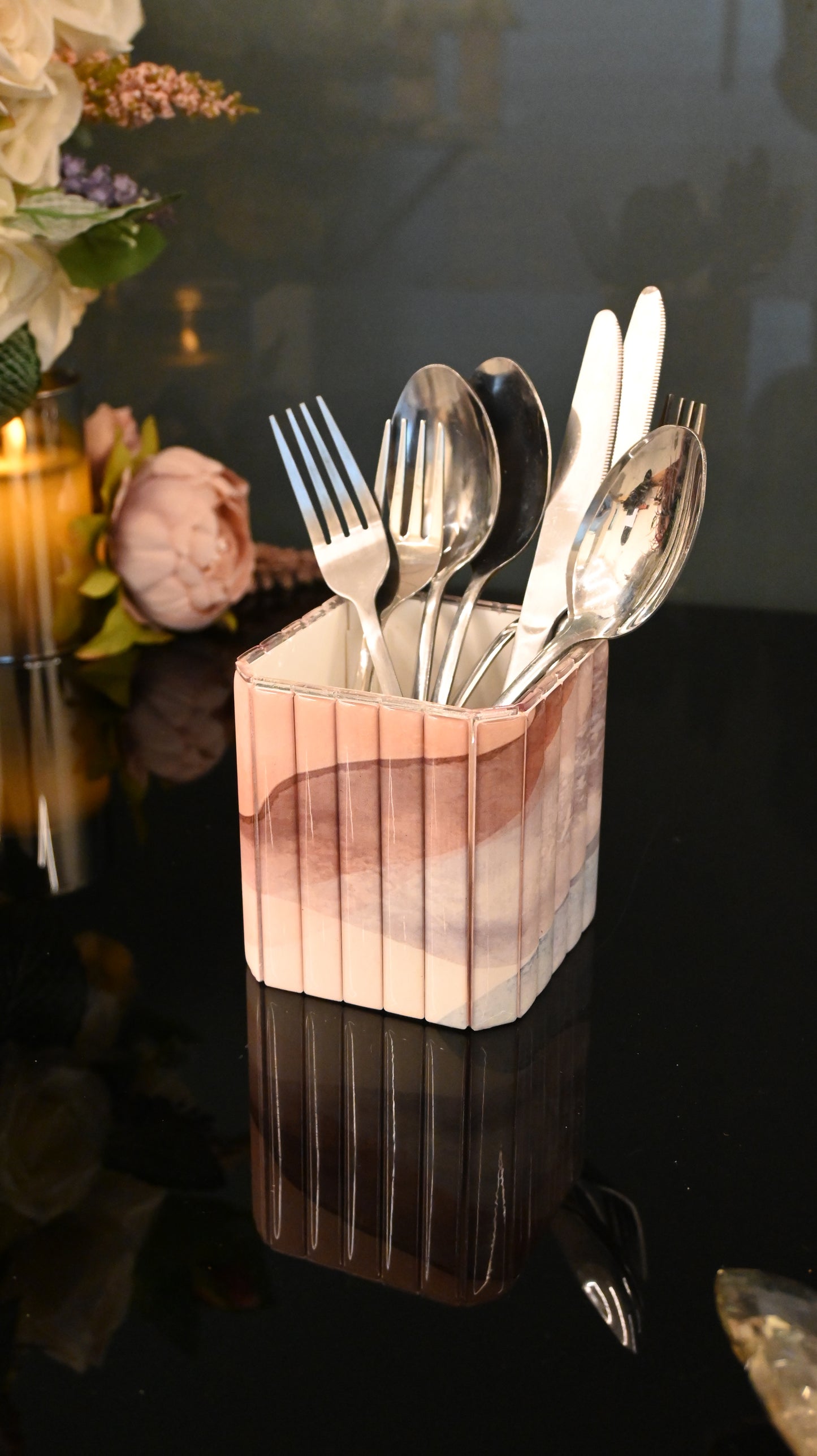 Terra Mist: Cutlery Holder