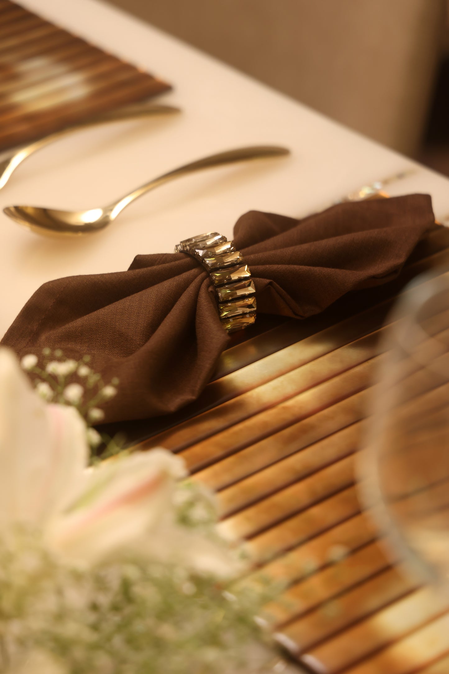 Metallic Silver: Napkins Ring (Set Of 4)