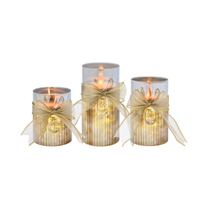 Metallic Silver: Fluted Glass Candle