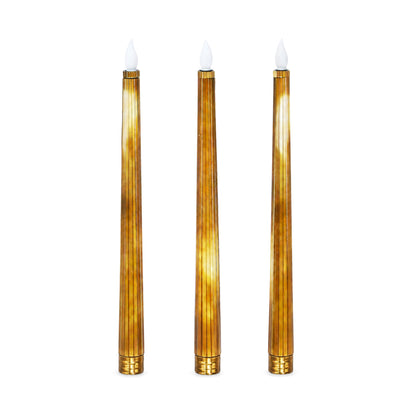 Metallic Gold: Sleek Candle