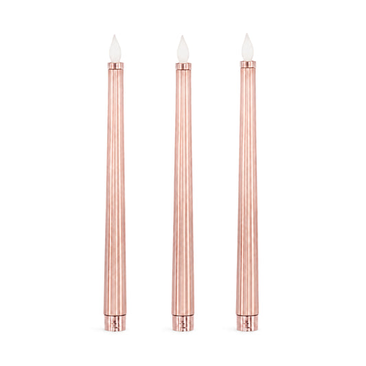 Metallic Pink: Sleek Candle