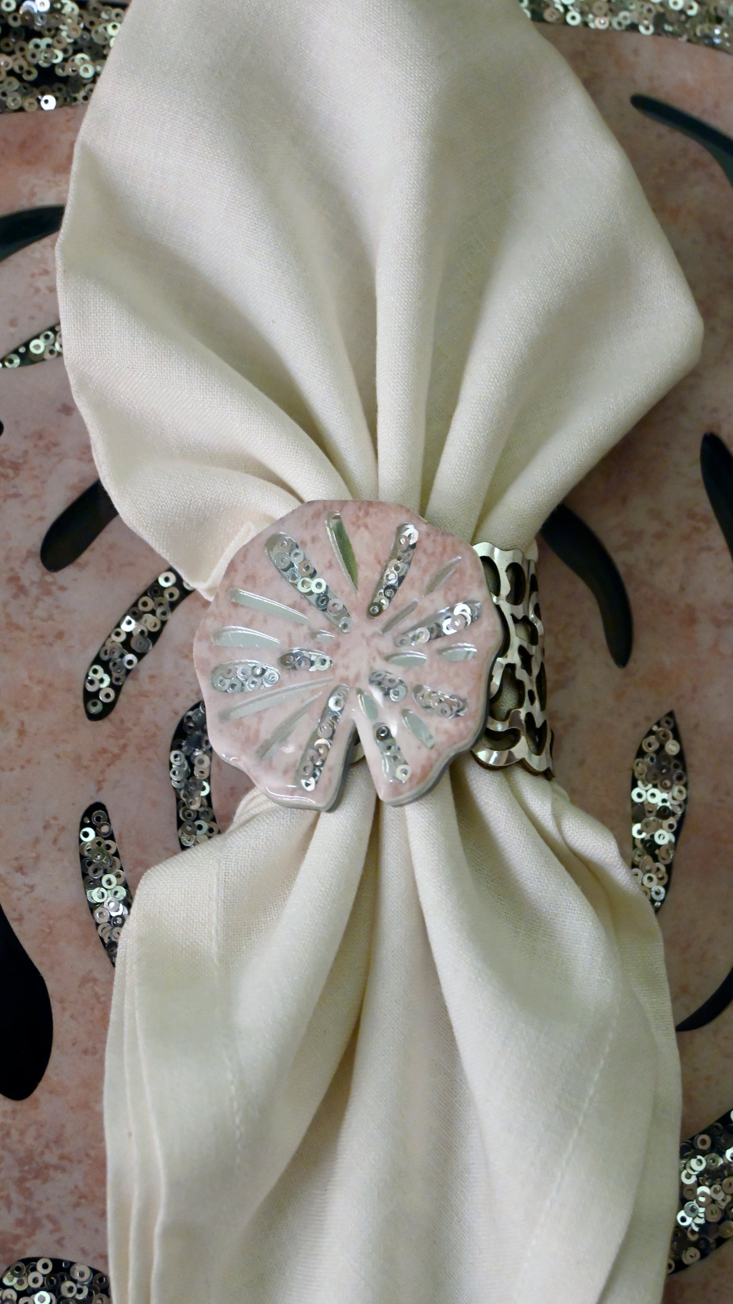 Lotus & Rosette Peach: Napkin Ring (Set Of 4)