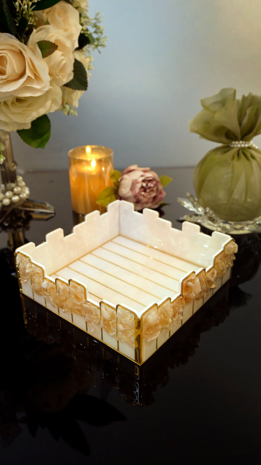 High-Low Stones Golden: Small 4 Wall Tray