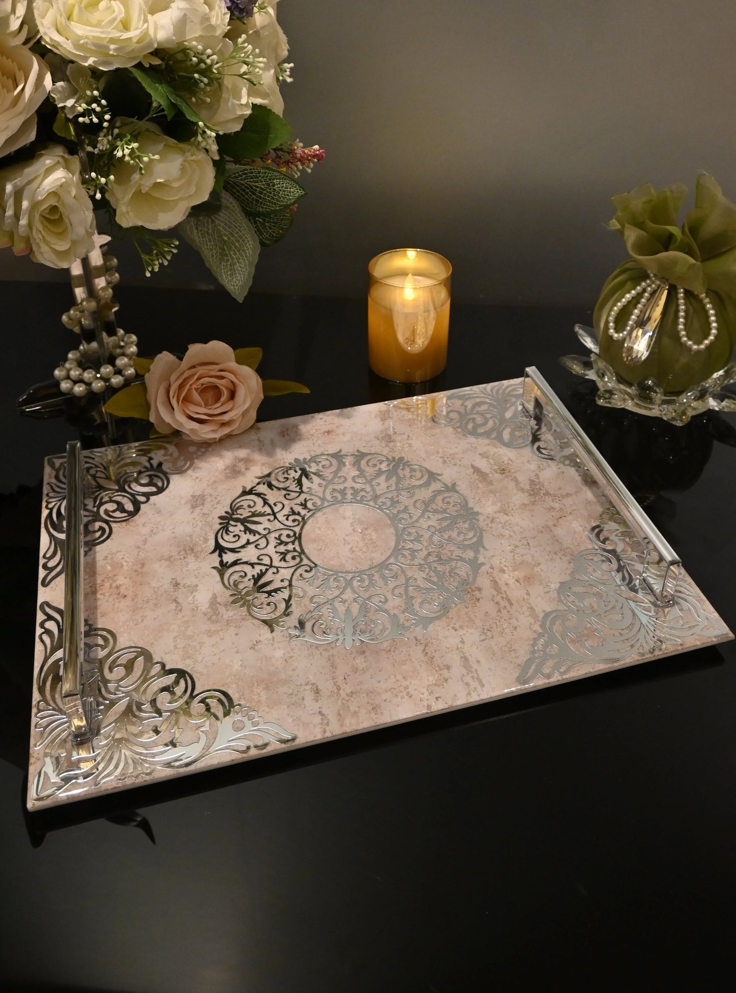 Royal Beige: Standard Tray