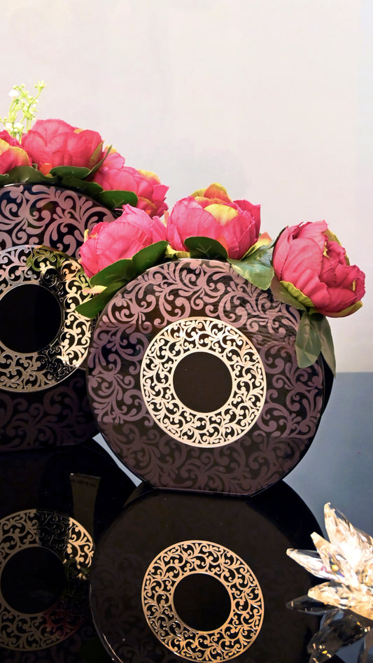 Black Imperial: Vase 6"