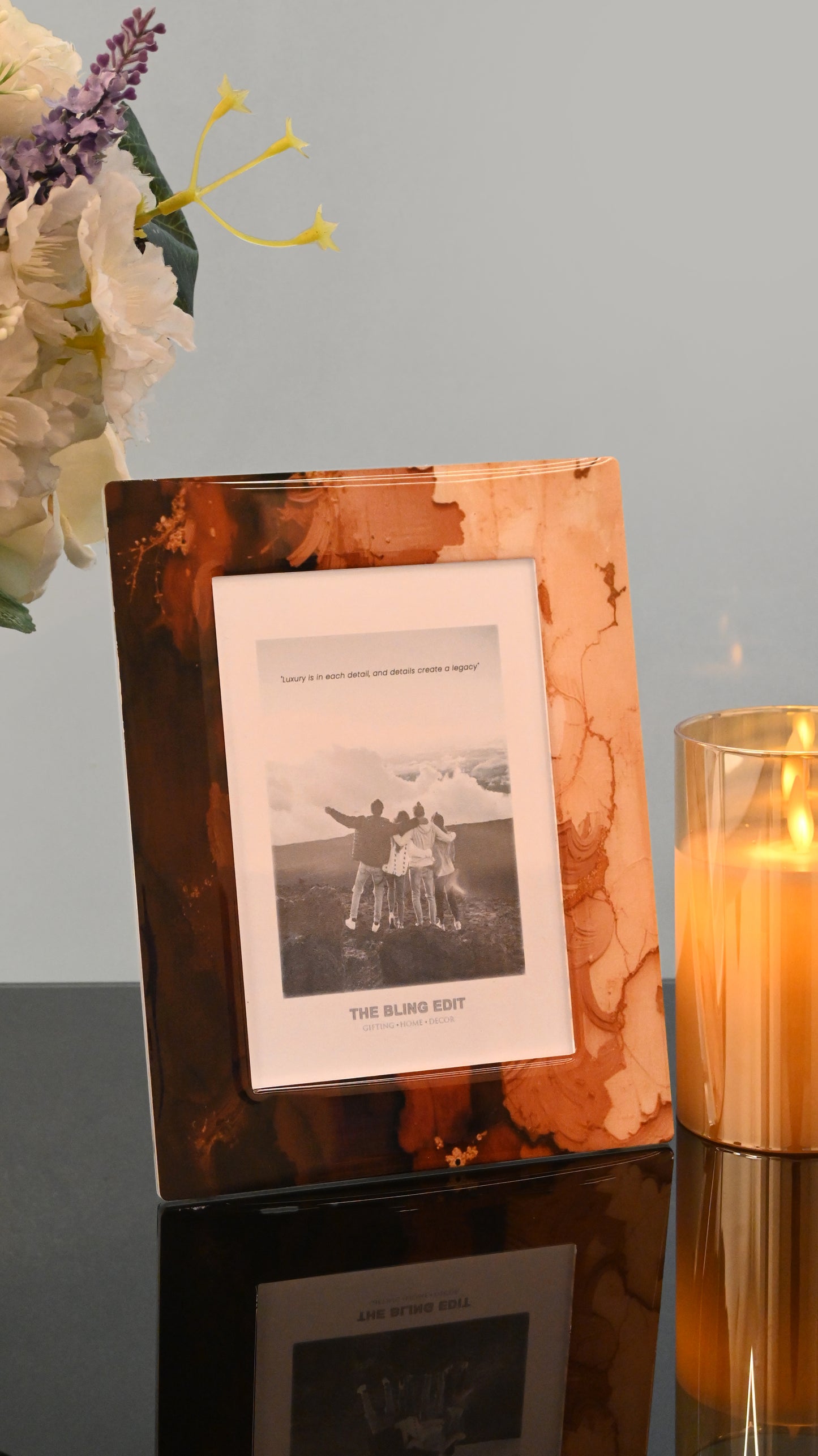 Golden Fade: Photo Frame
