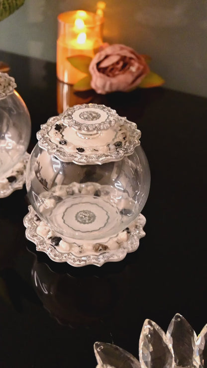 Rose Stones White: Jar With Lid (Set Of 1)