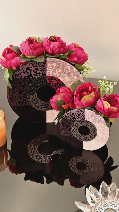 Imperial Black & White: 6" Vase