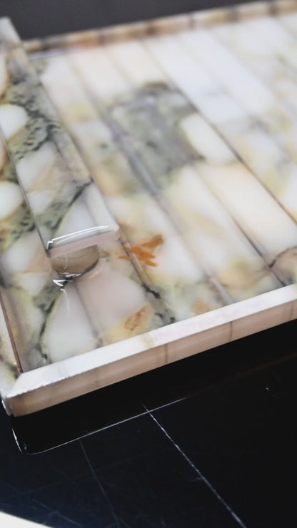 Fluted Marble Green: Medium Tray