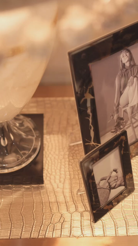 Metallic Black Marble: Photo Frame