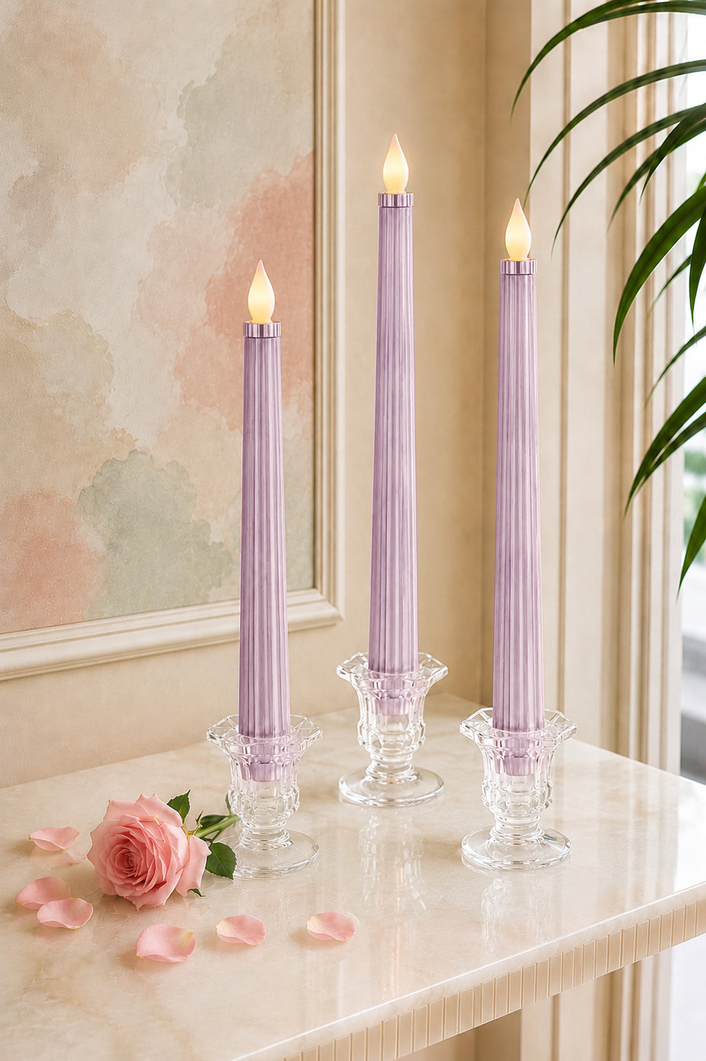 Metallic Lilac: Sleek Candle