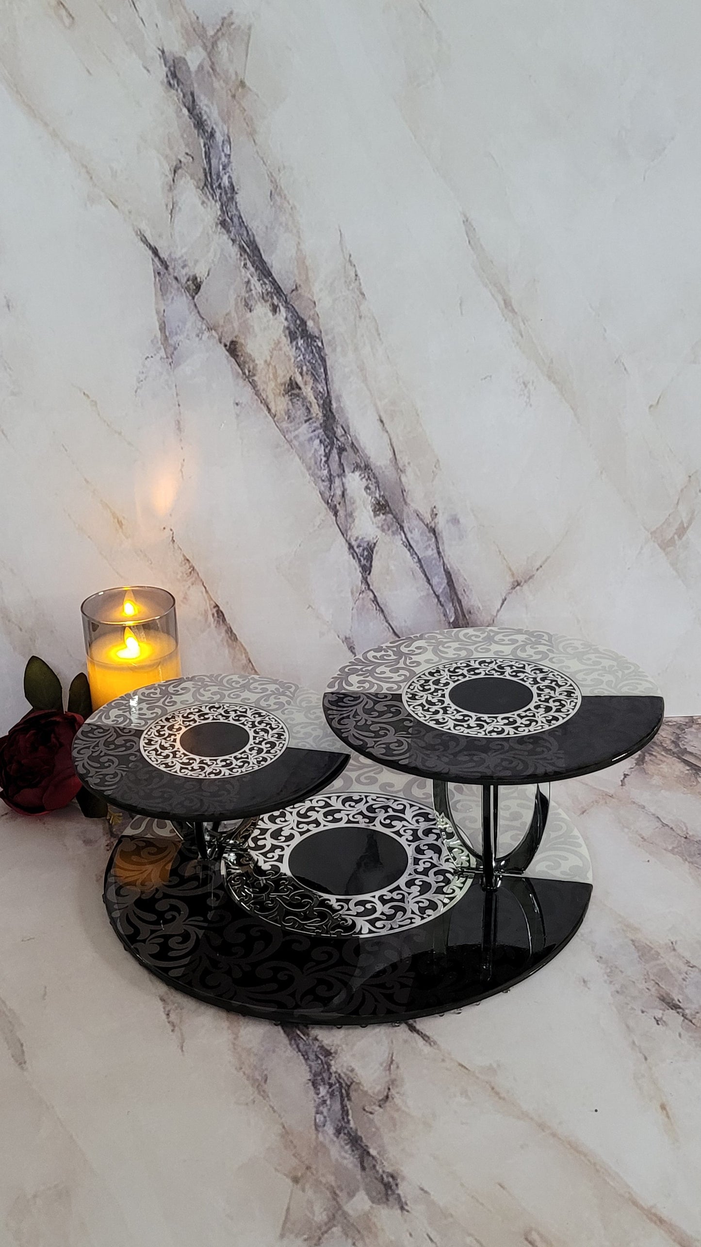 Imperial Black and White Cake Stand